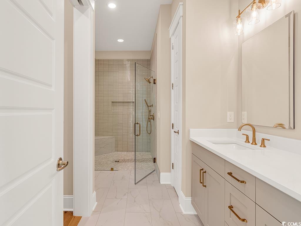 8111 Laurel Ash Ave. Property Photo 42