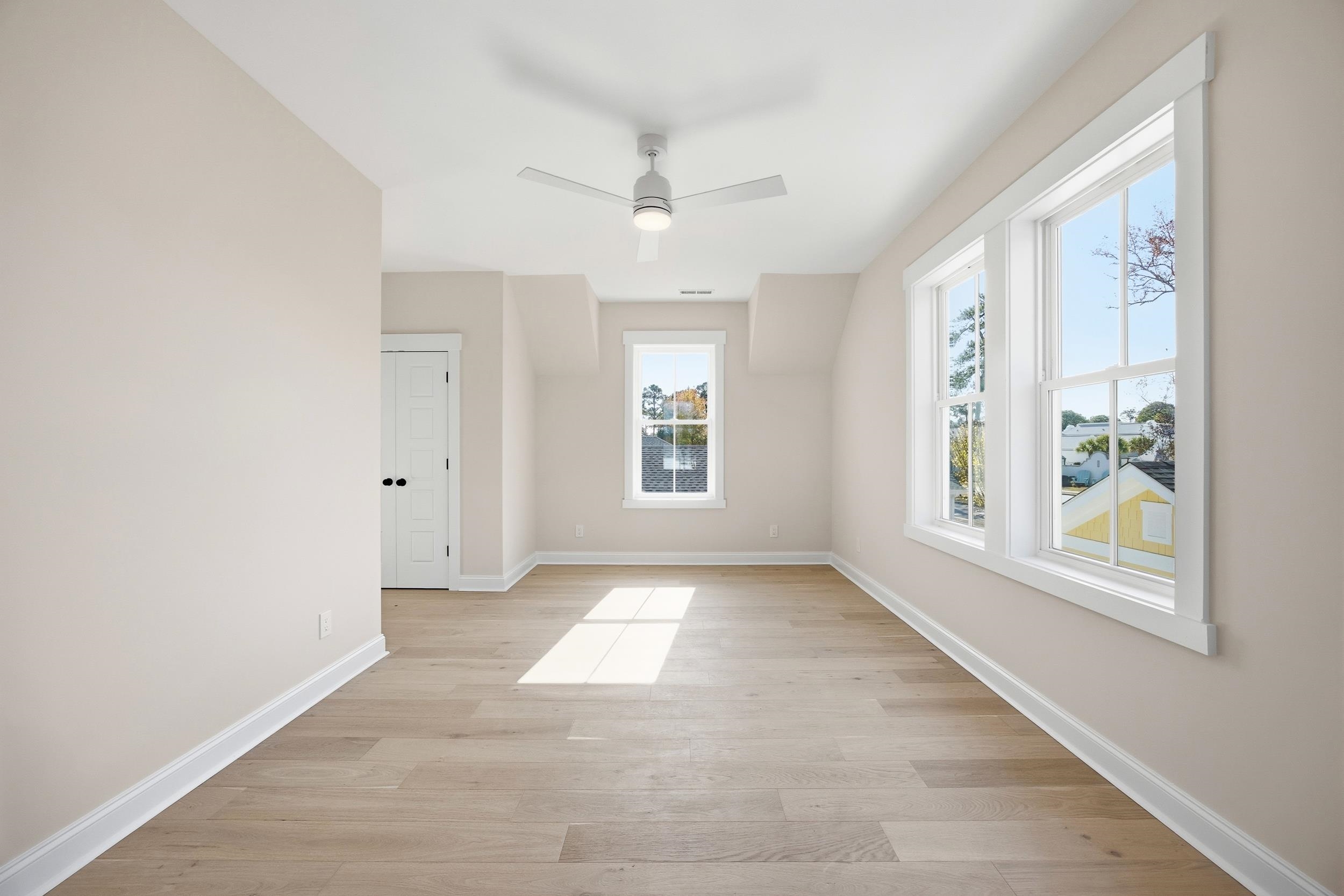 8111 Laurel Ash Ave. Property Photo 57