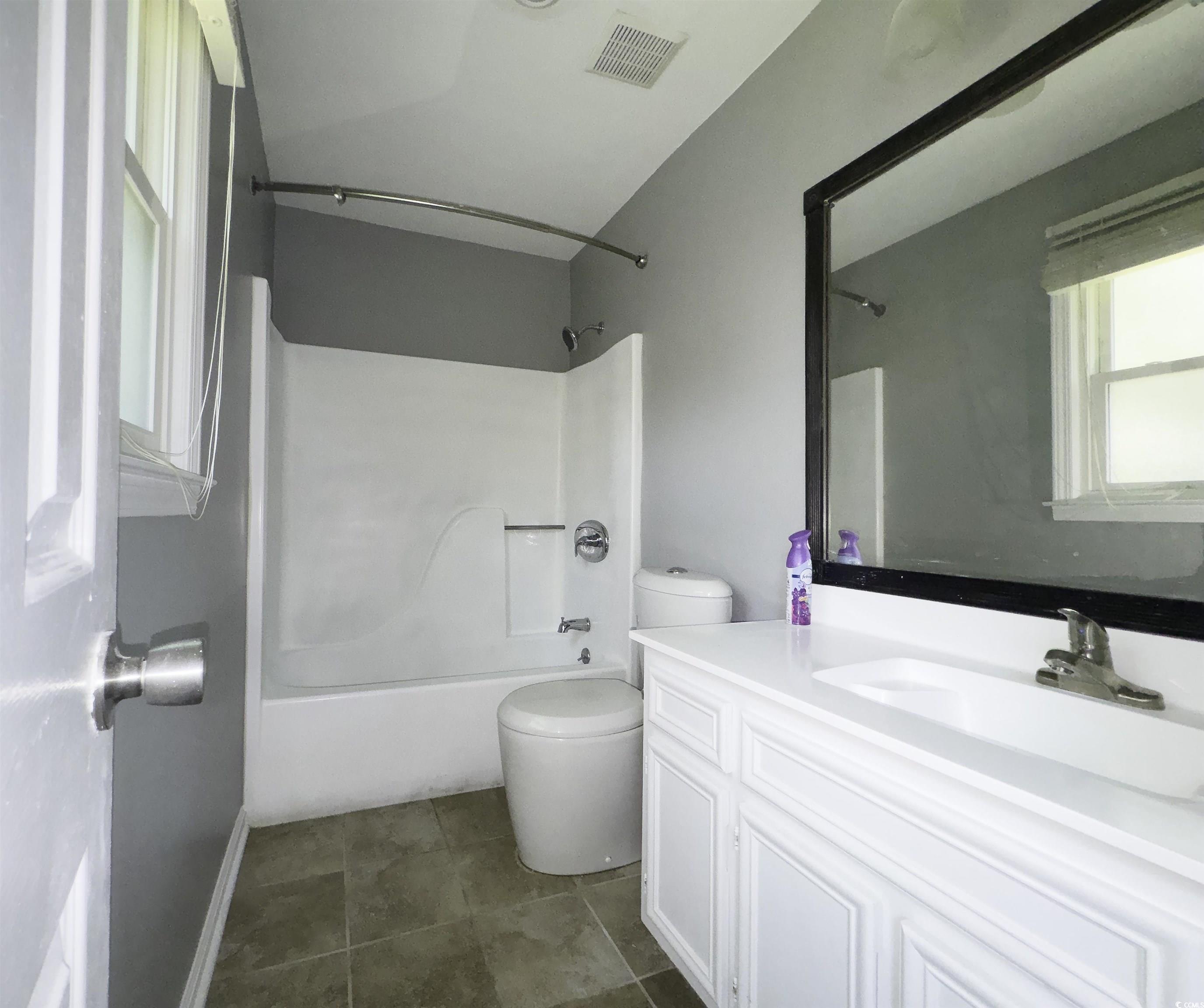 104 Sprucewood Ct. Property Photo 14
