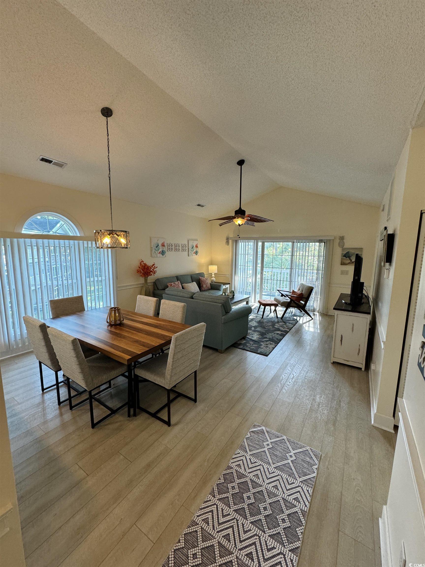 674 Riverwalk Dr. Property Photo 2