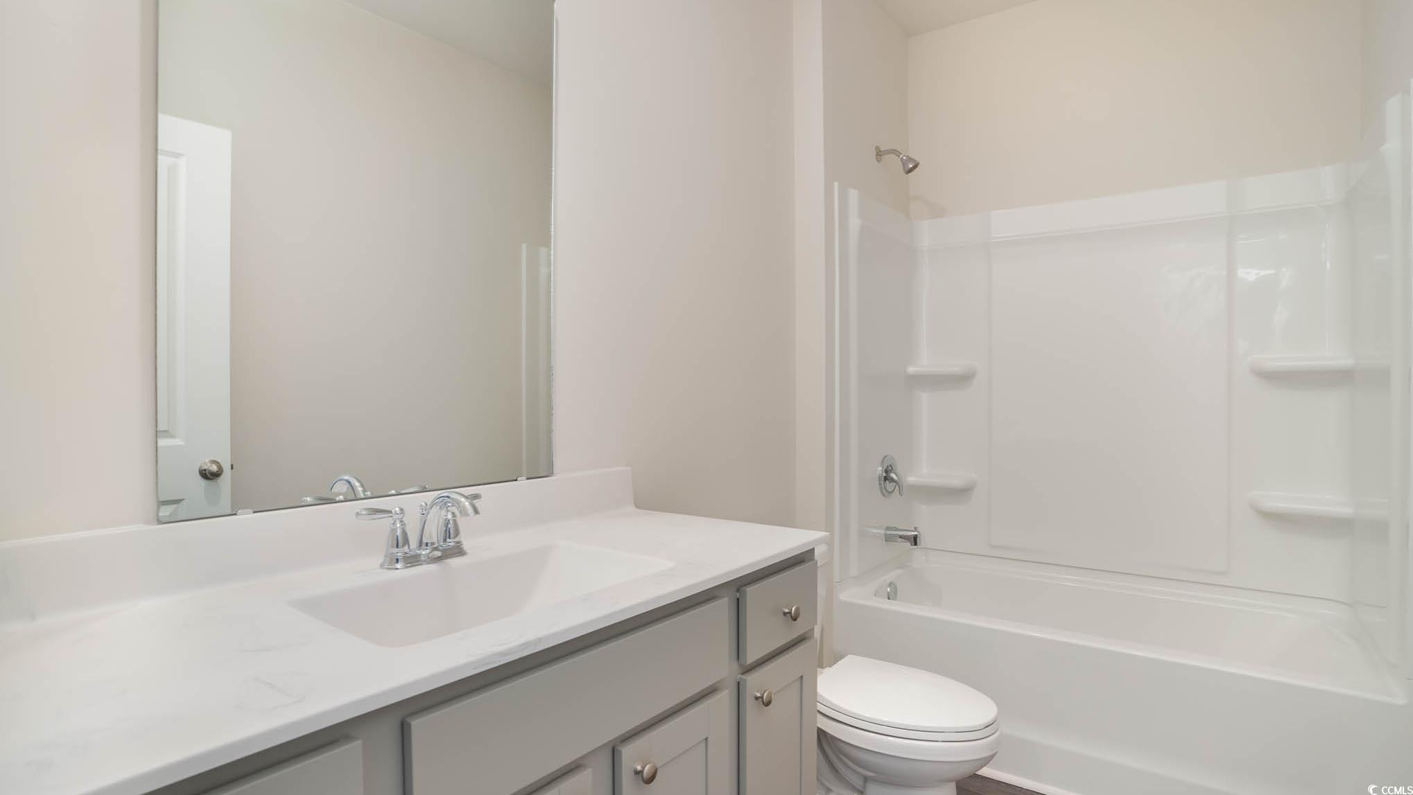 580 Duvall St. Property Photo 6
