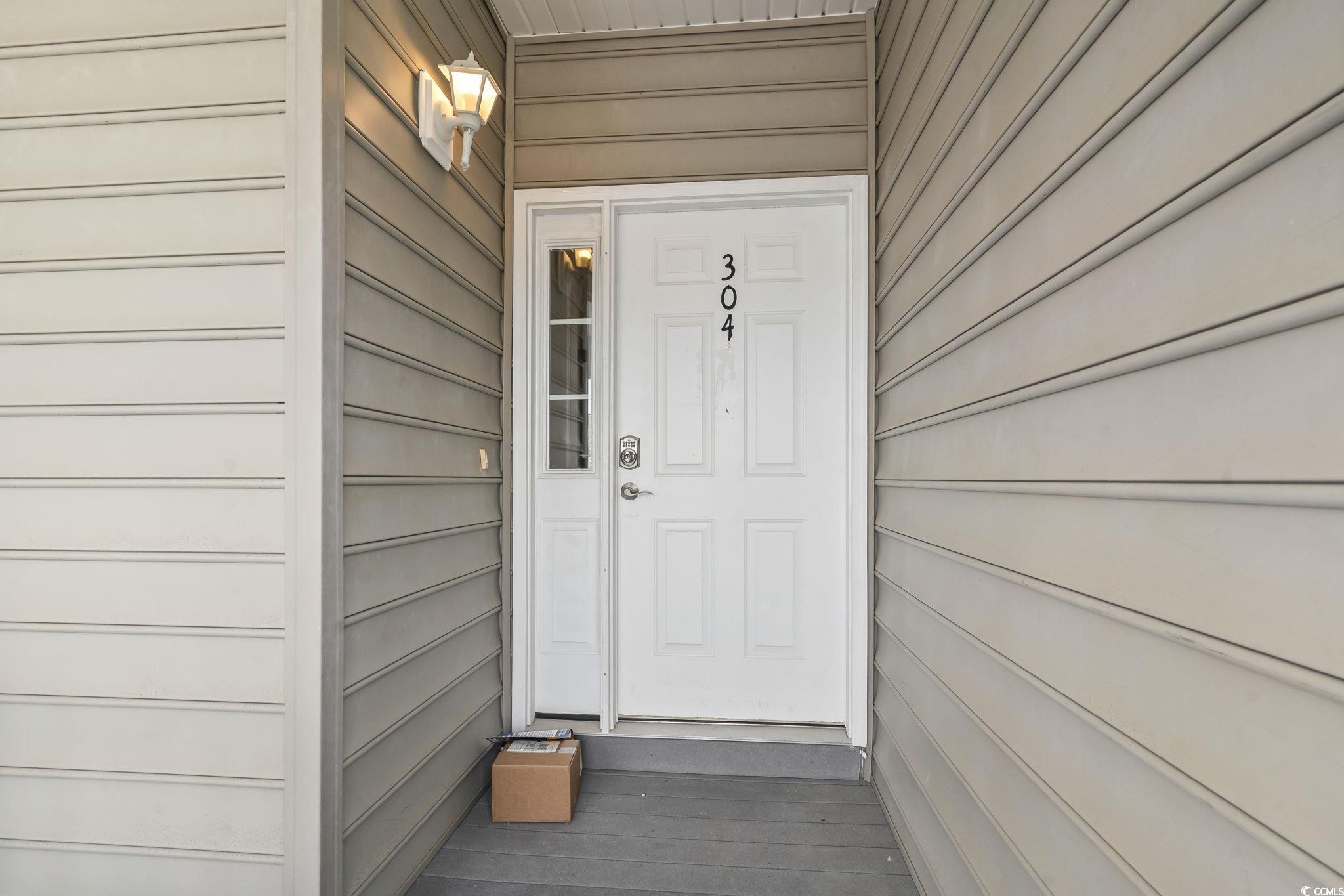 5810 Longwood Dr. Property Photo 28