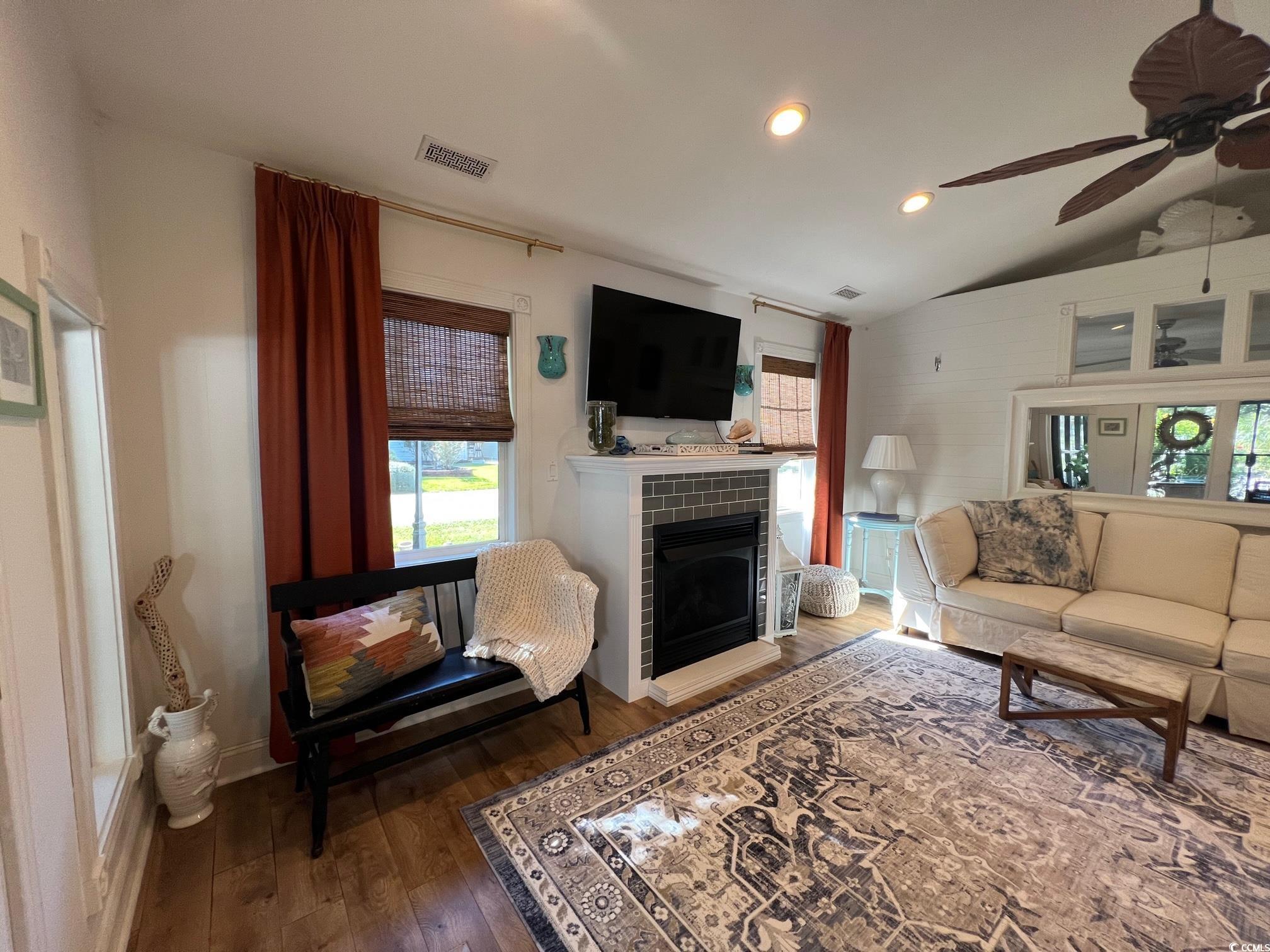 6646 Cinnamon Fern Ln. Property Photo 6