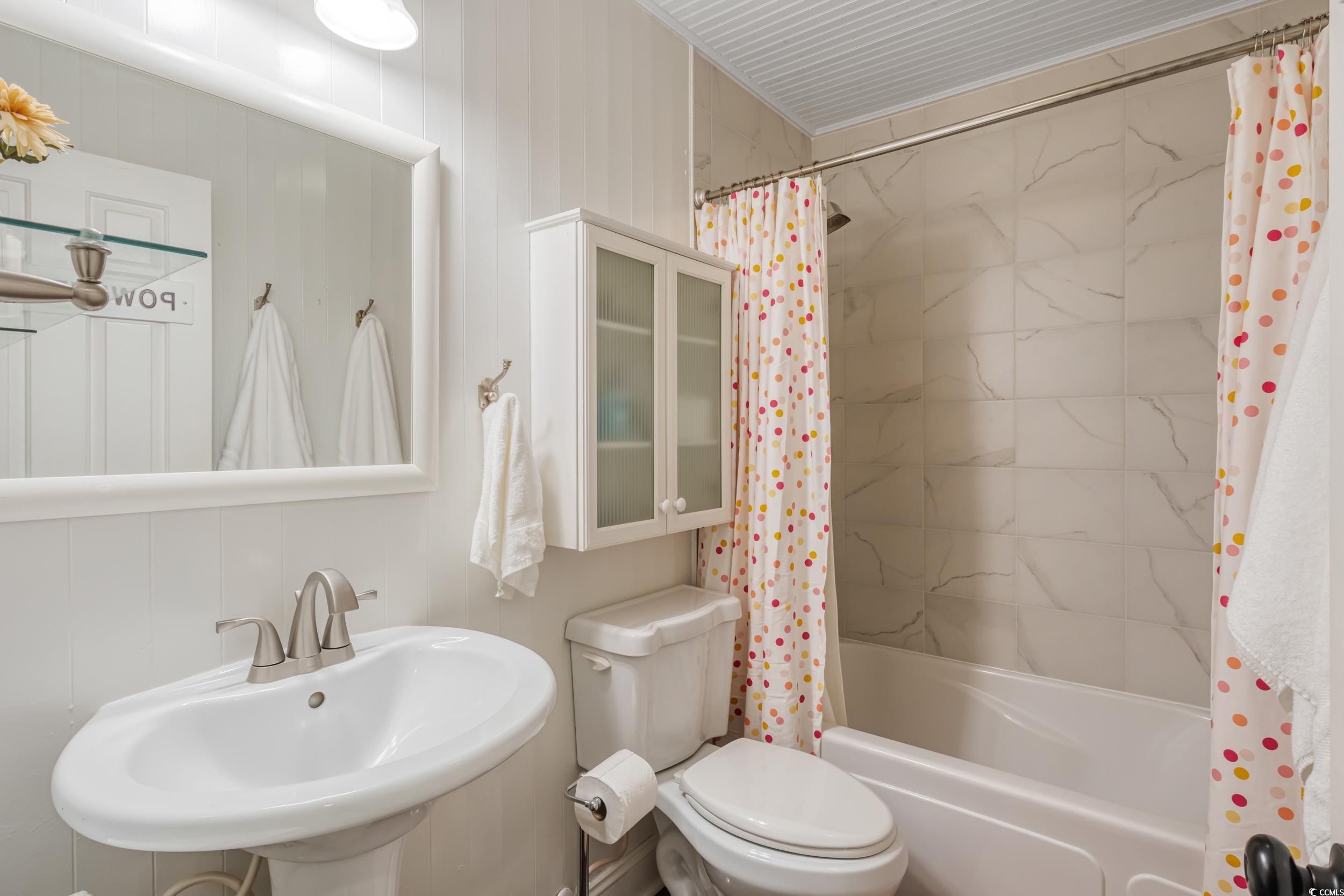 6646 Cinnamon Fern Ln. Property Photo 17