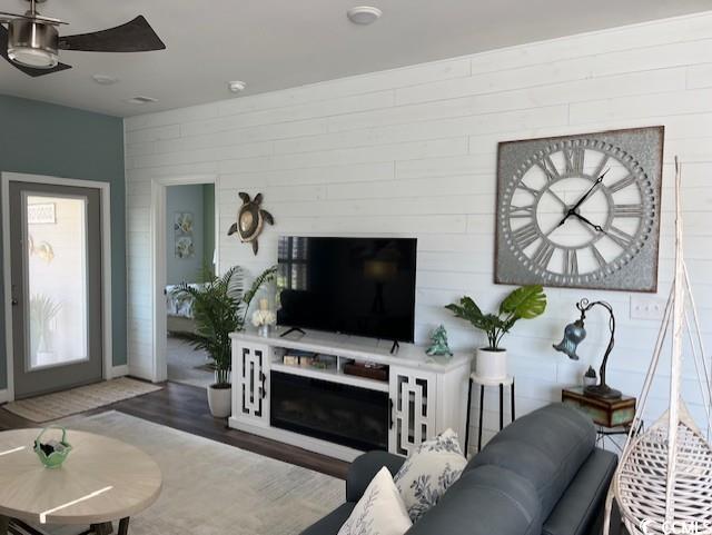 6029 Campanella St. Property Photo 9