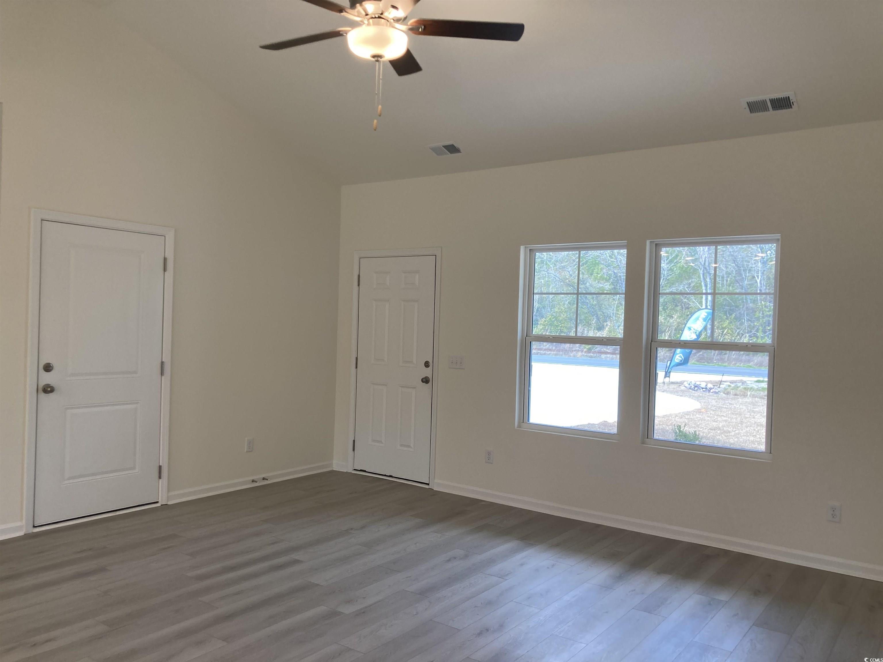1581 Highway 701 South Property Photo 5