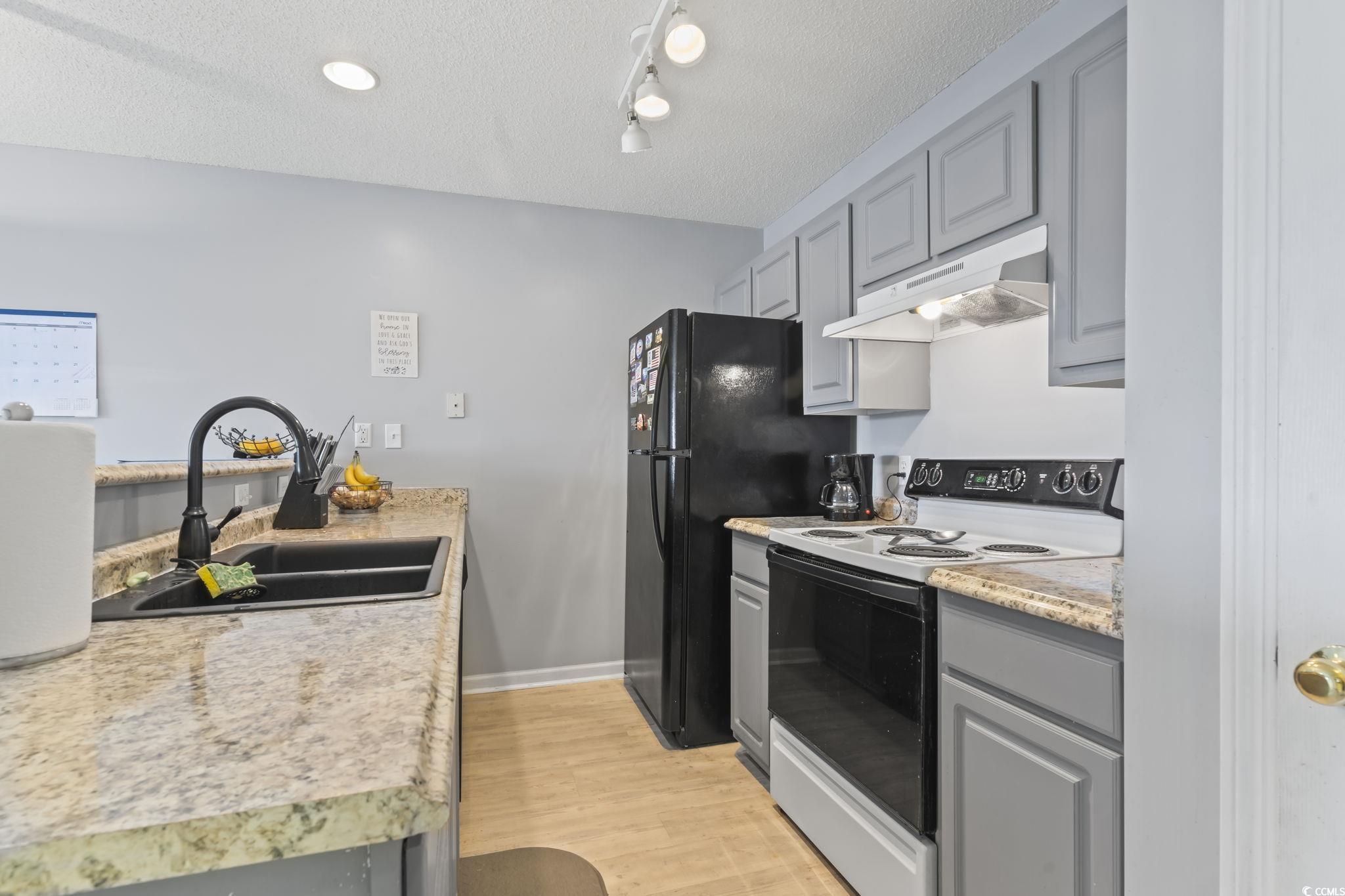 4506 W Harbour Ct. Property Photo 5
