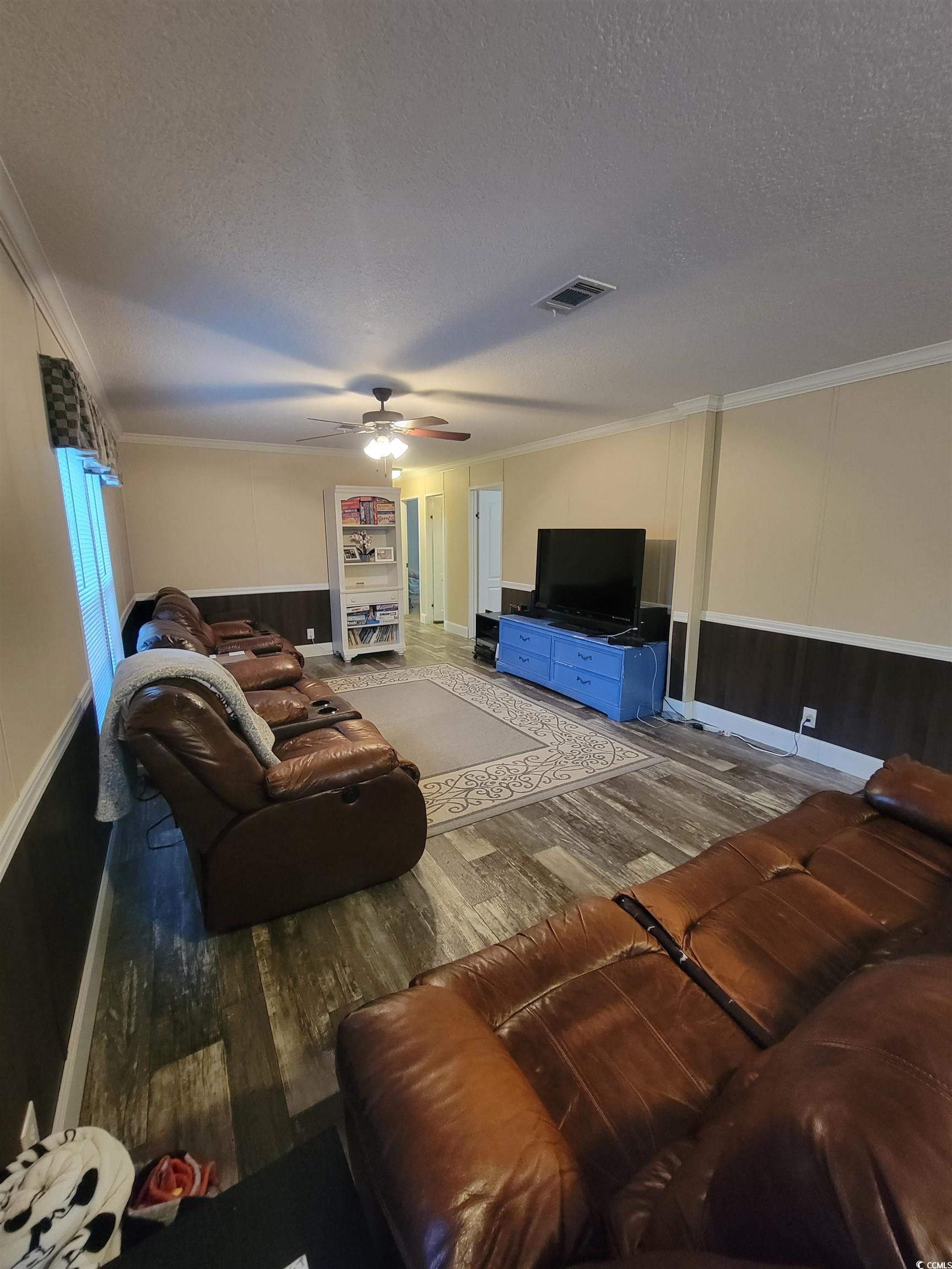 6350 Morris Pl. Property Photo 9