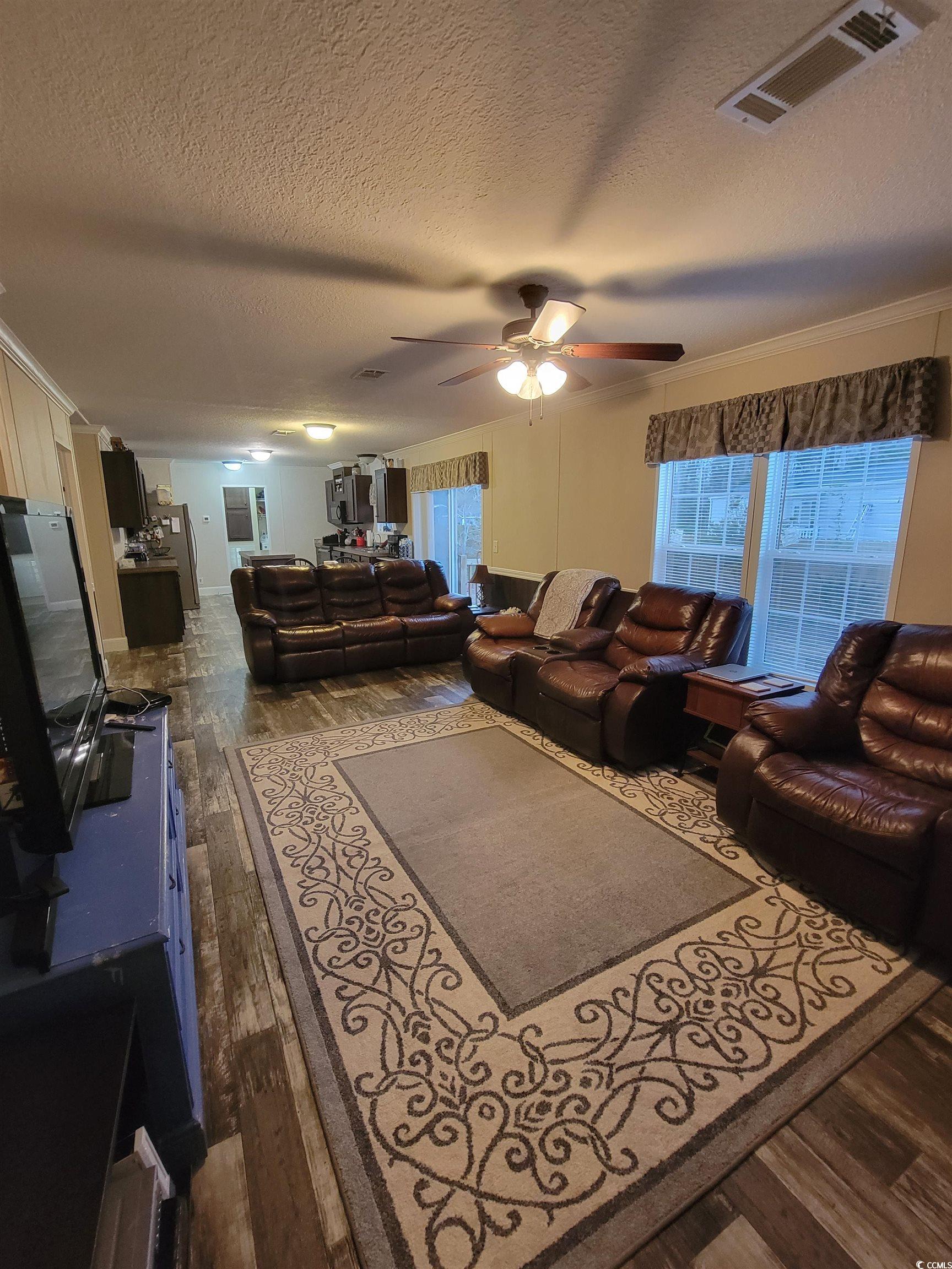 6350 Morris Pl. Property Photo 10