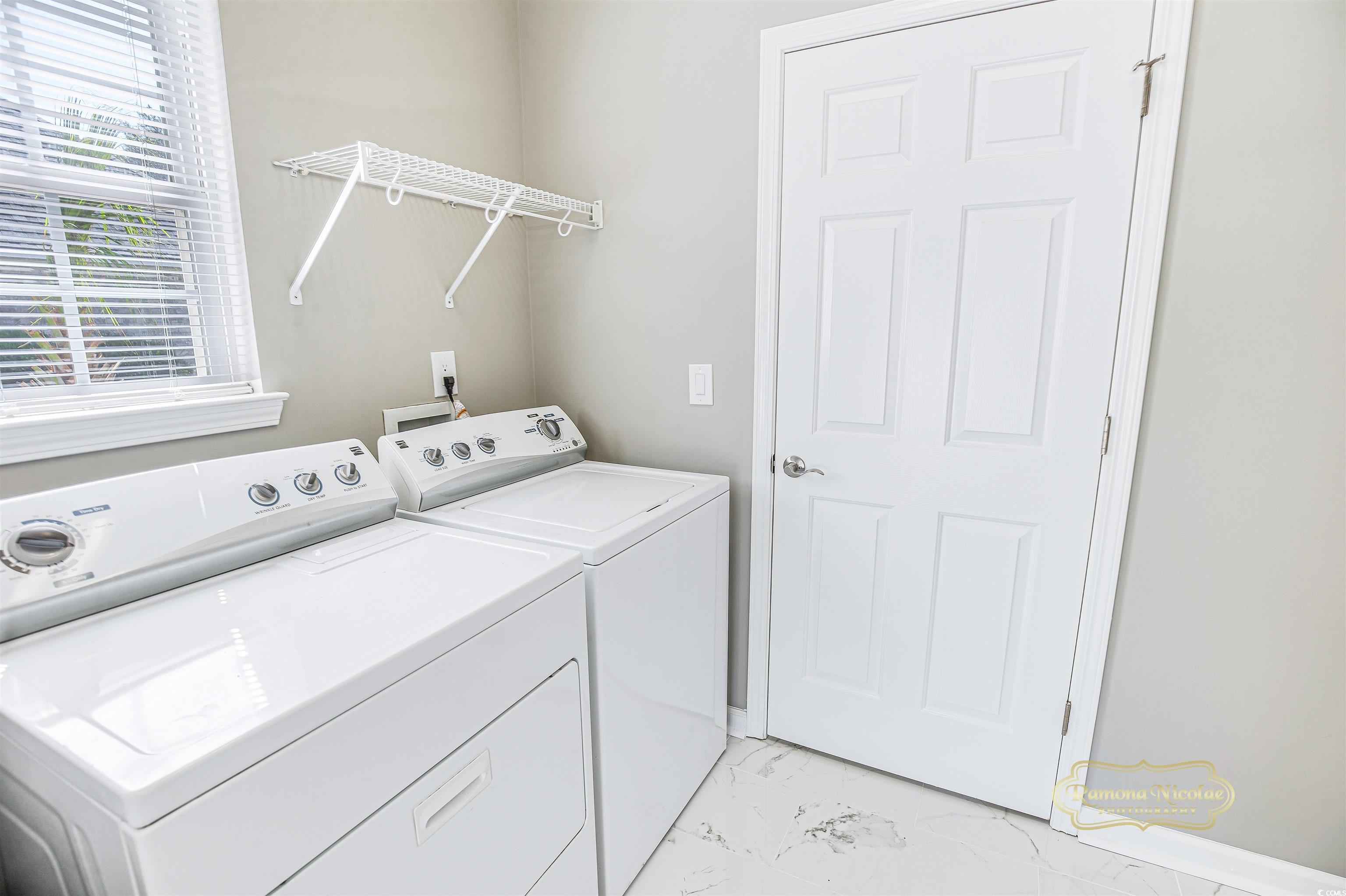 629 Slash Pine Ct. Property Photo 23