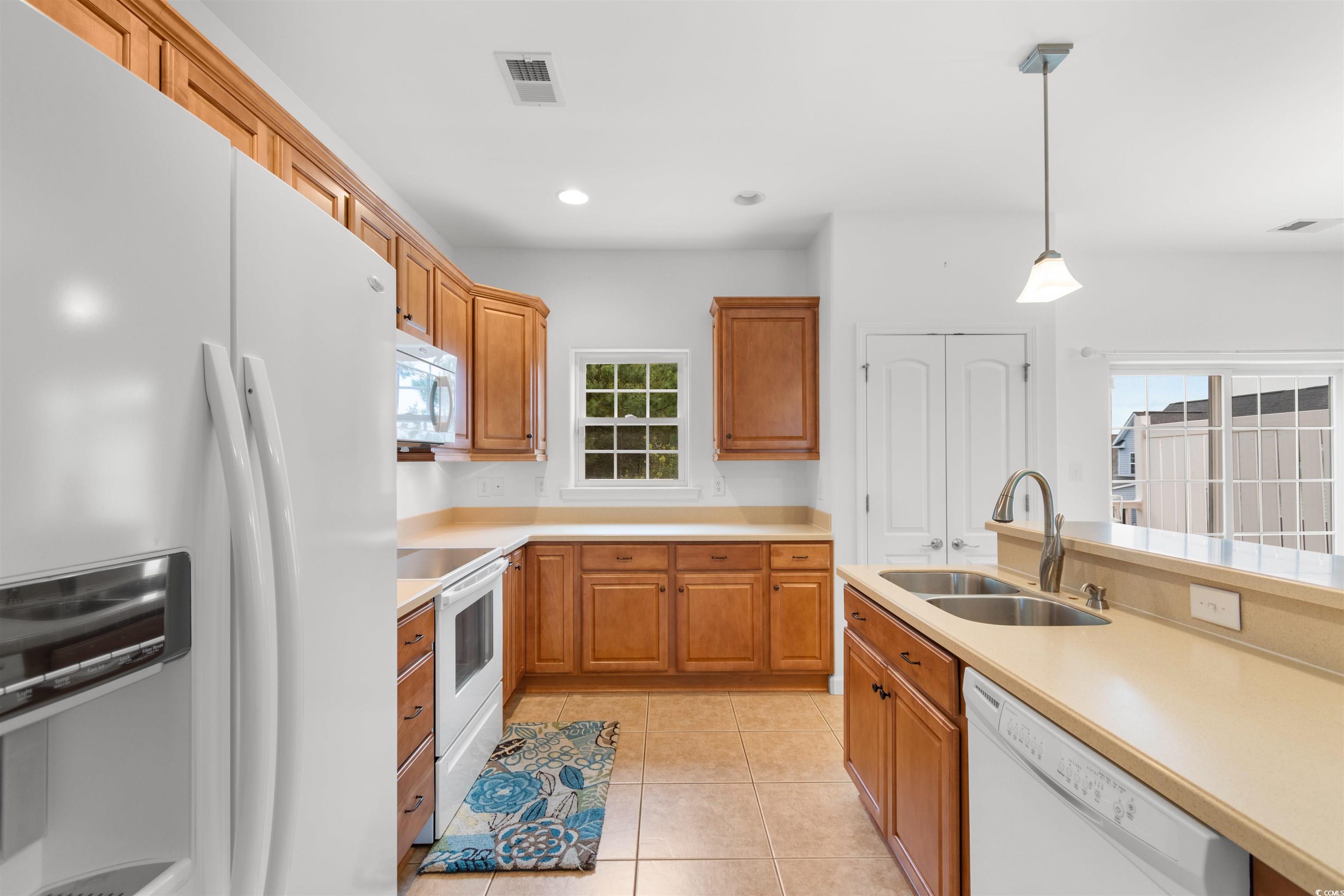 141 Terracina Circle Property Photo 10