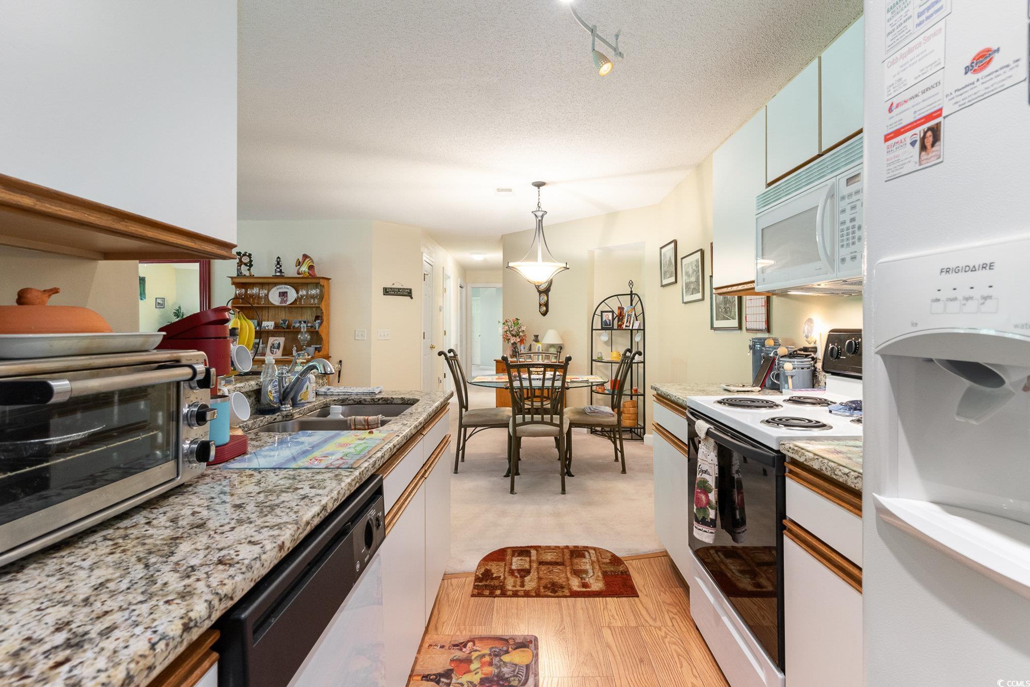 4390 Daphne Ln. Property Photo 12