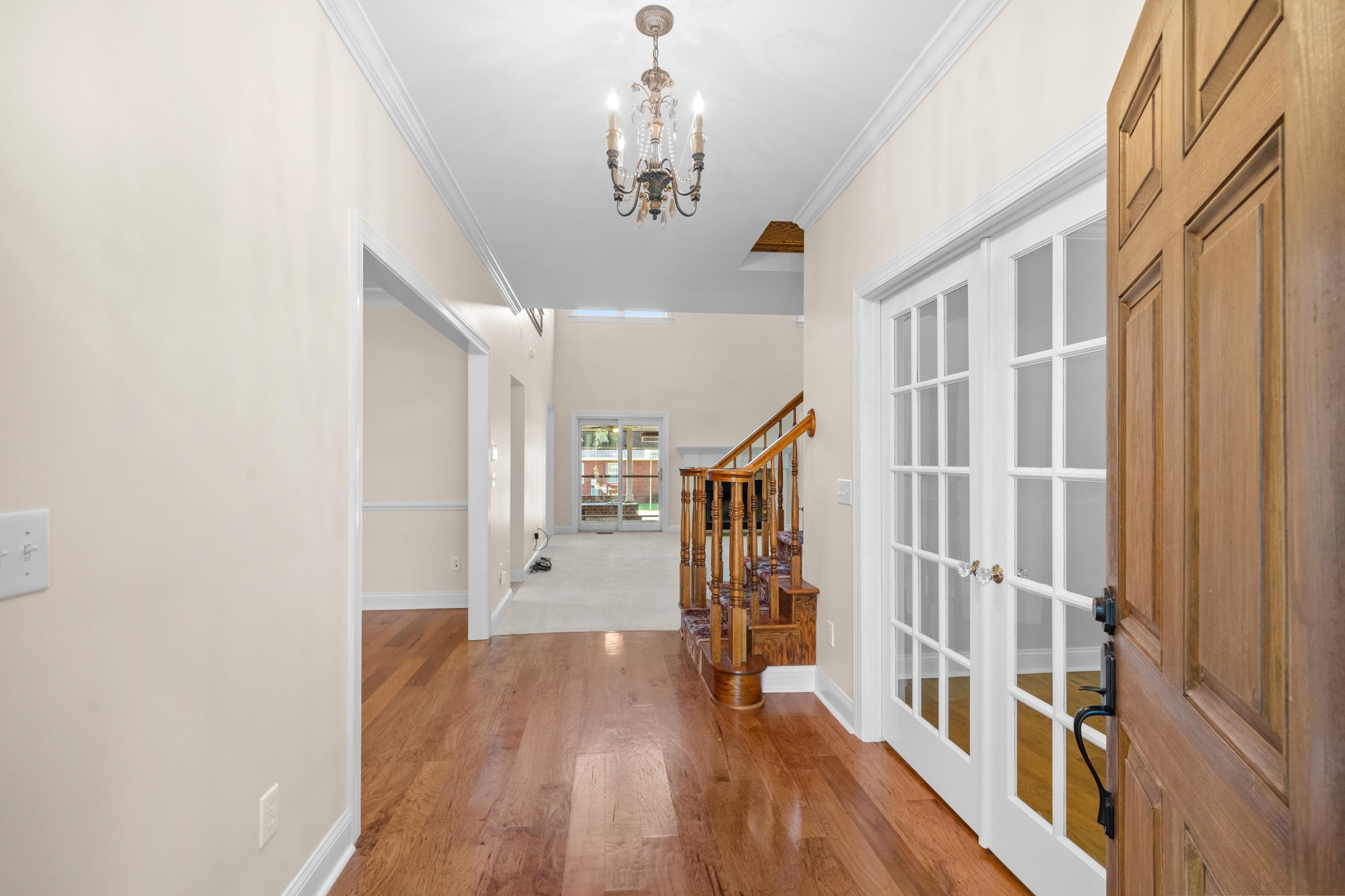 9325 Cove Dr. Property Photo 9
