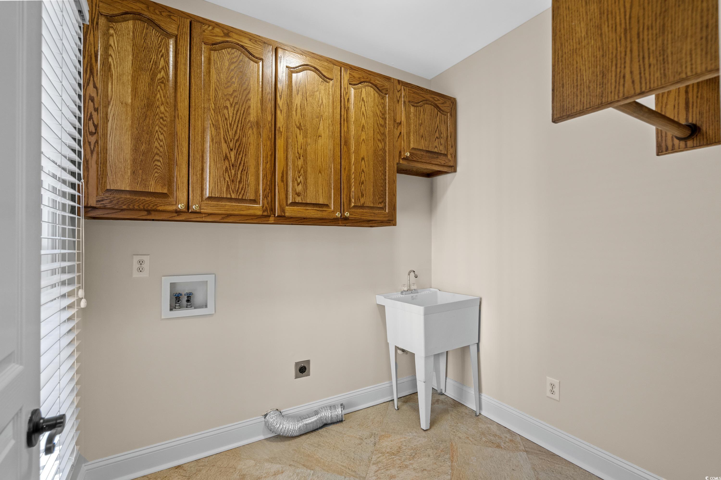 9325 Cove Dr. Property Photo 33
