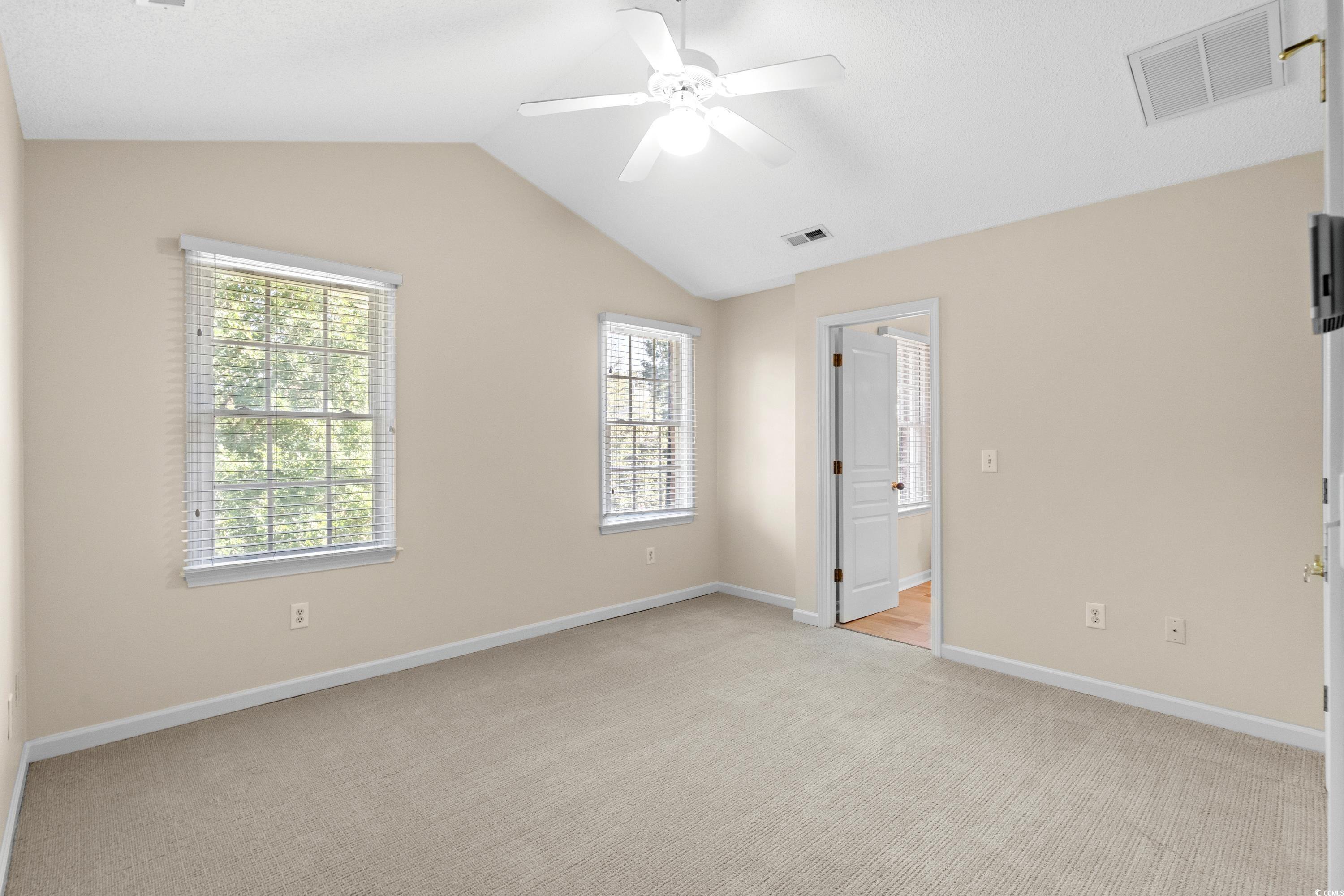 9325 Cove Dr. Property Photo 35