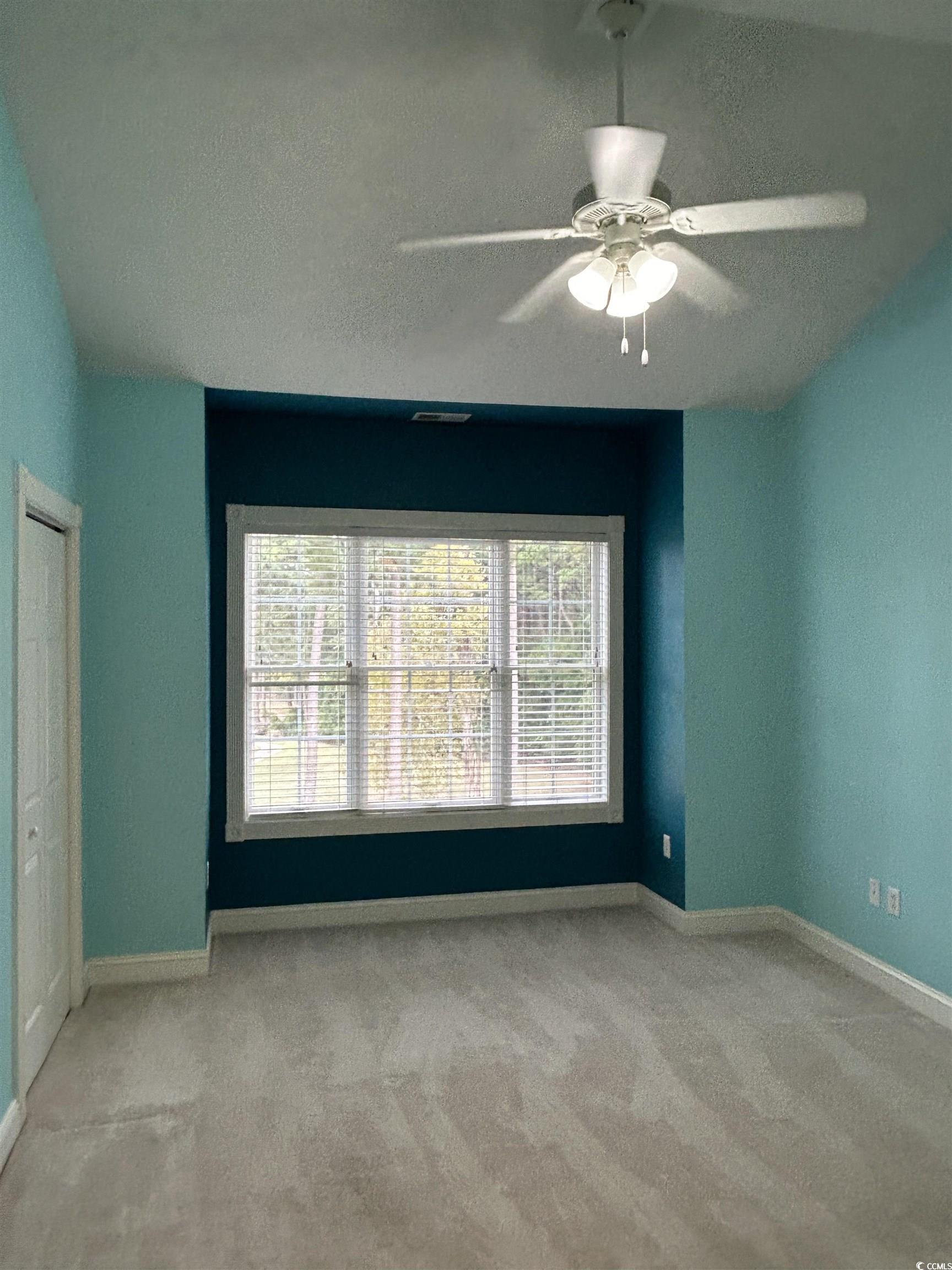 4870 Luster Leaf Circle Property Photo 18