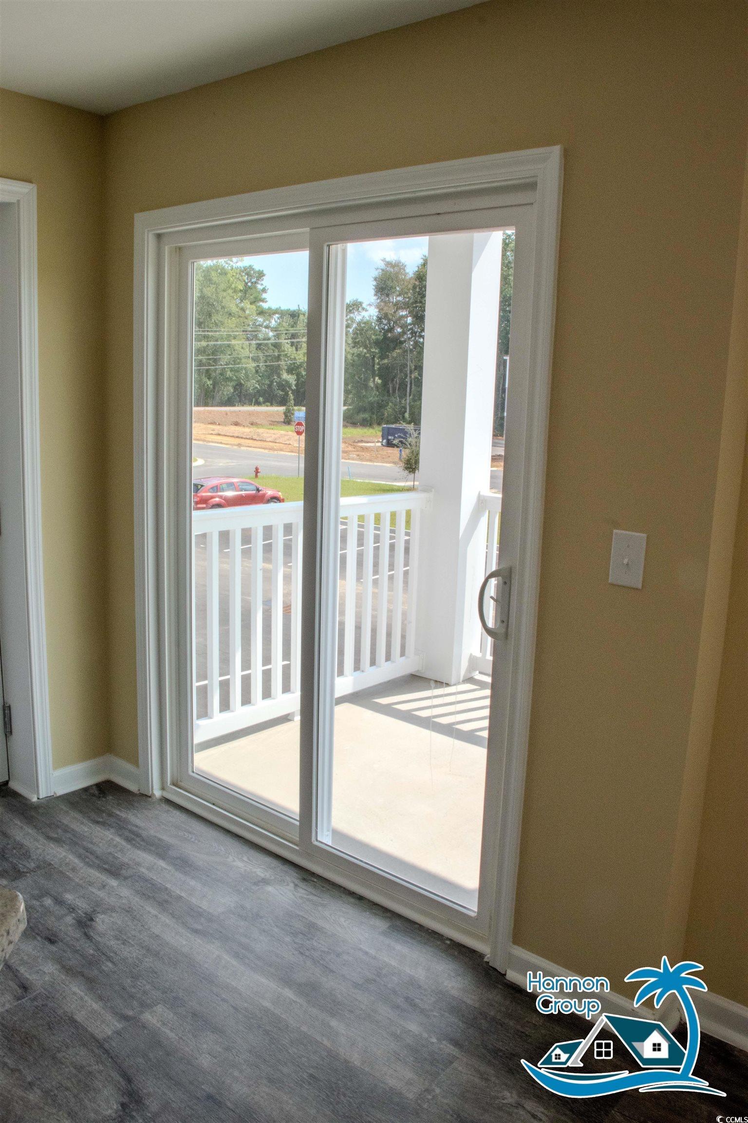 523 Black Swamp Ct. Property Photo 6
