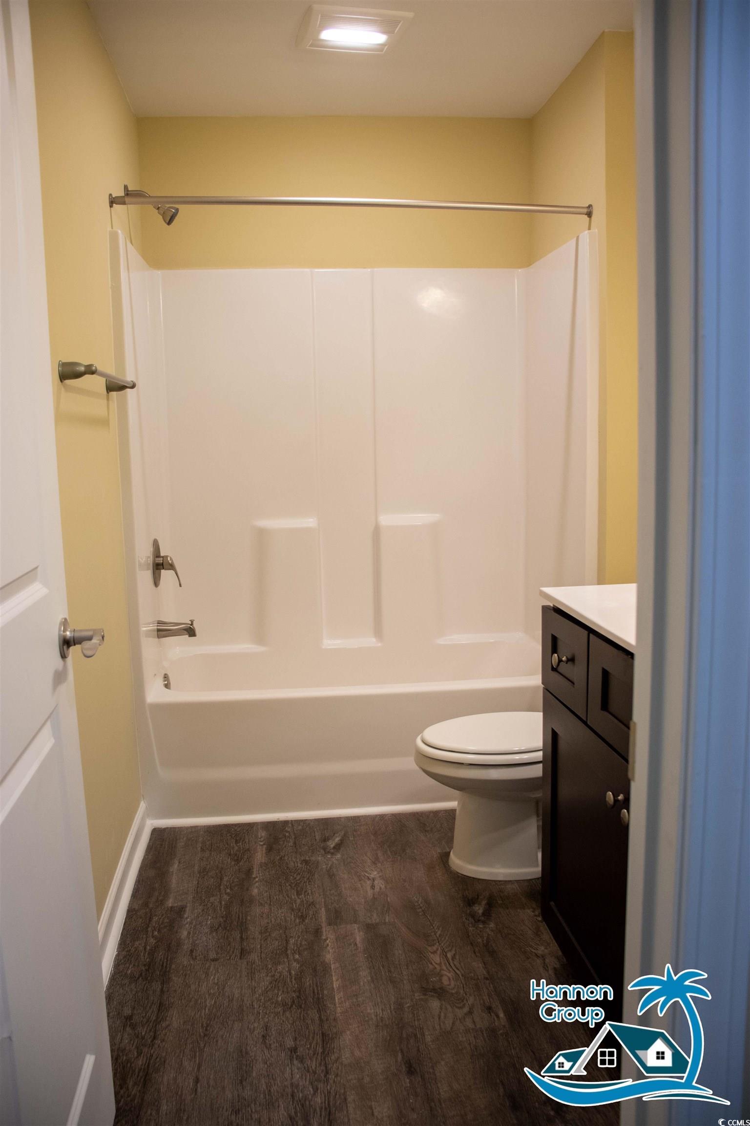 523 Black Swamp Ct. Property Photo 8