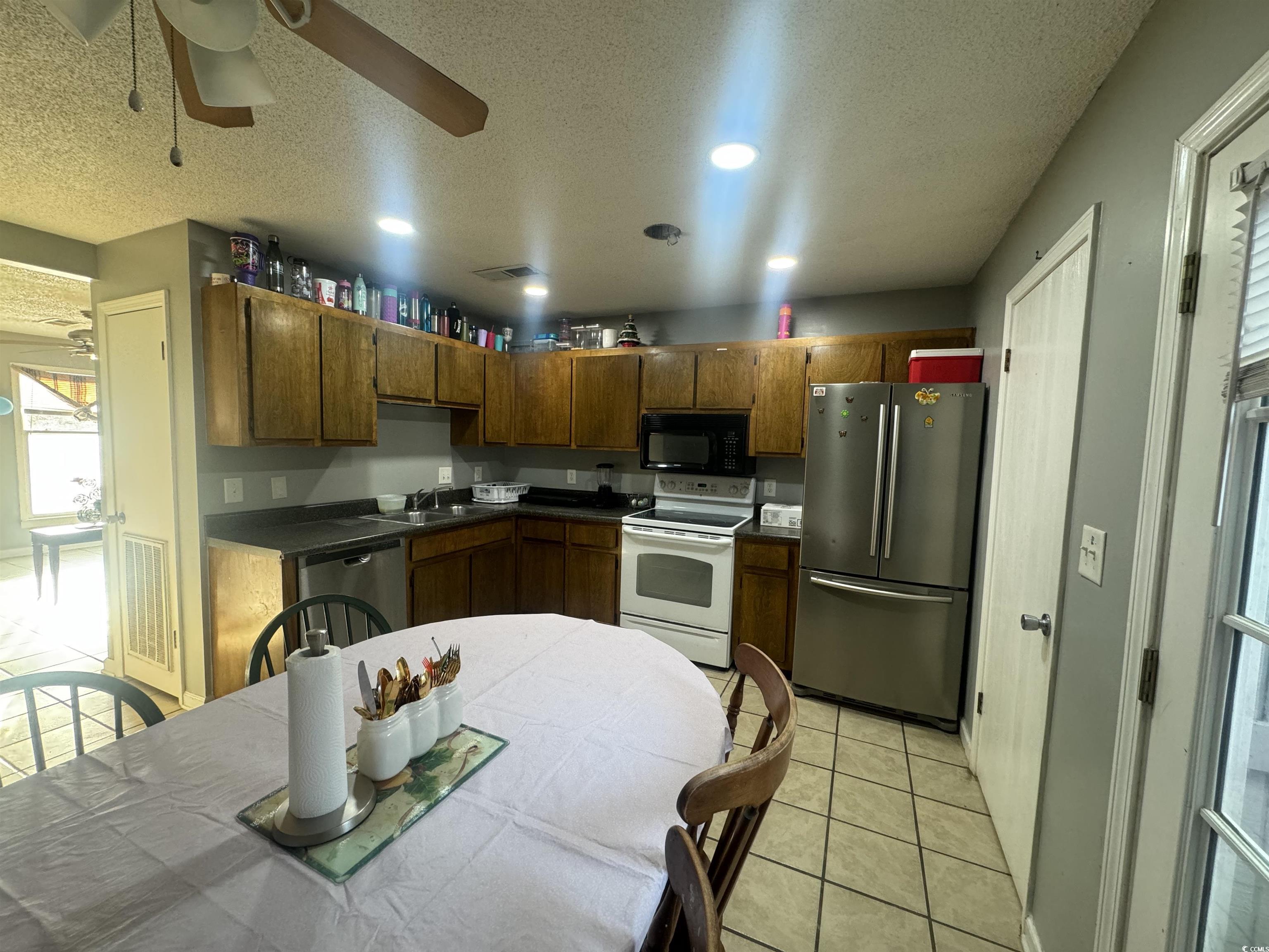 3456 Macklen Rd. Property Photo 4