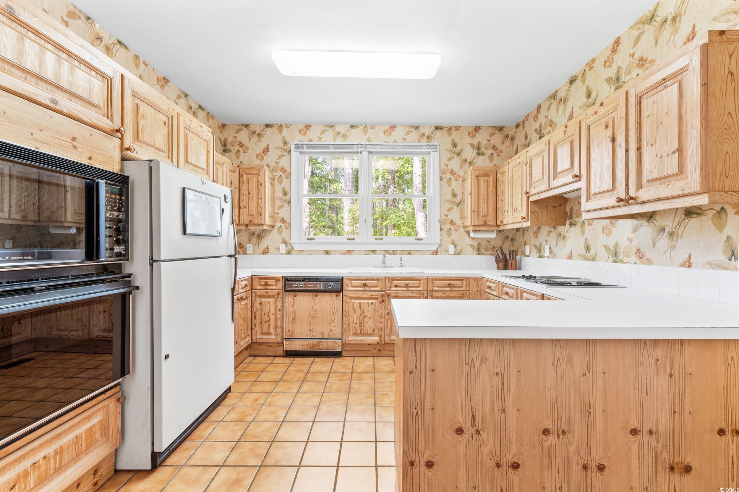 893 All Saints Loop Property Photo 11
