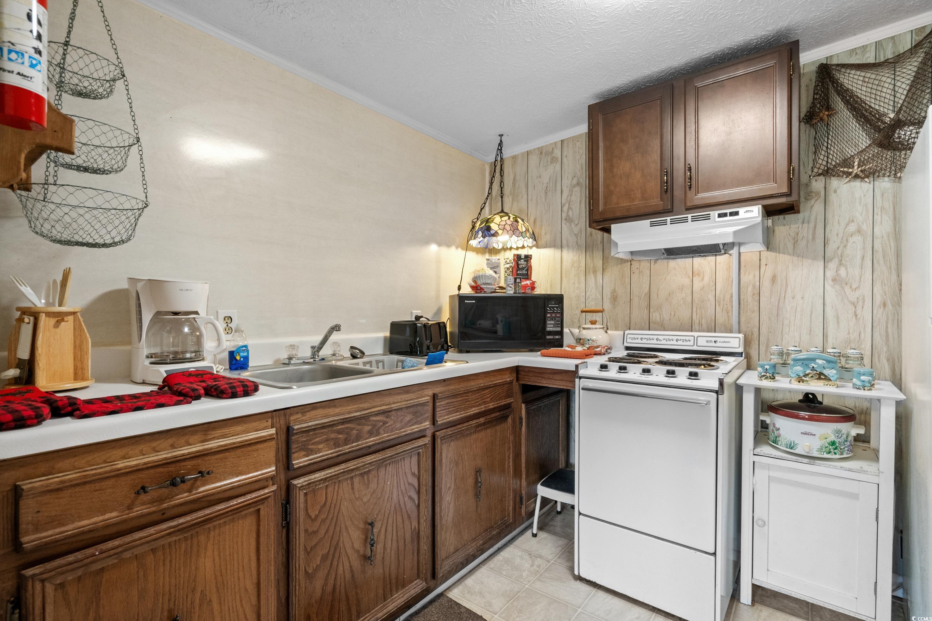 6001 - 5238 S Kings Hwy. Property Photo 12