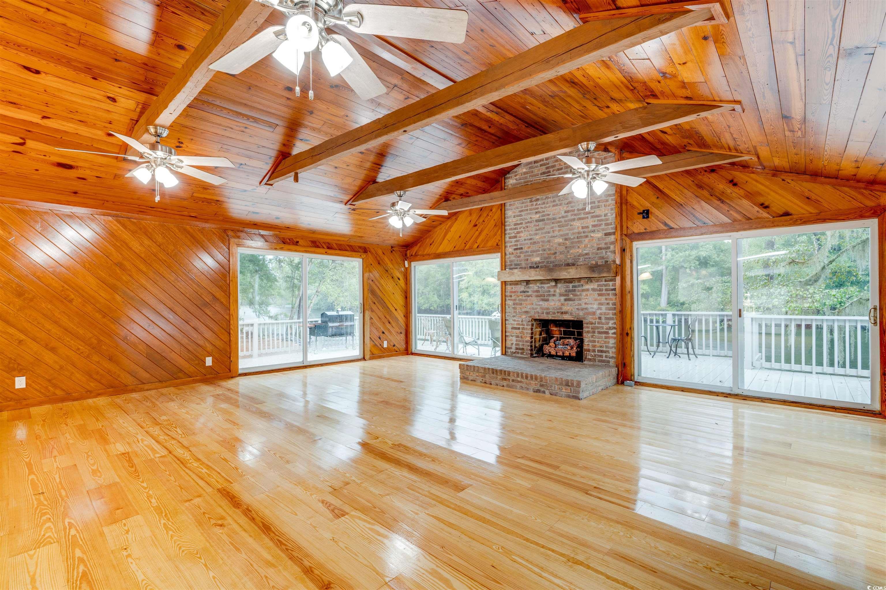 7122 Cox Lake Dr. Property Photo 11