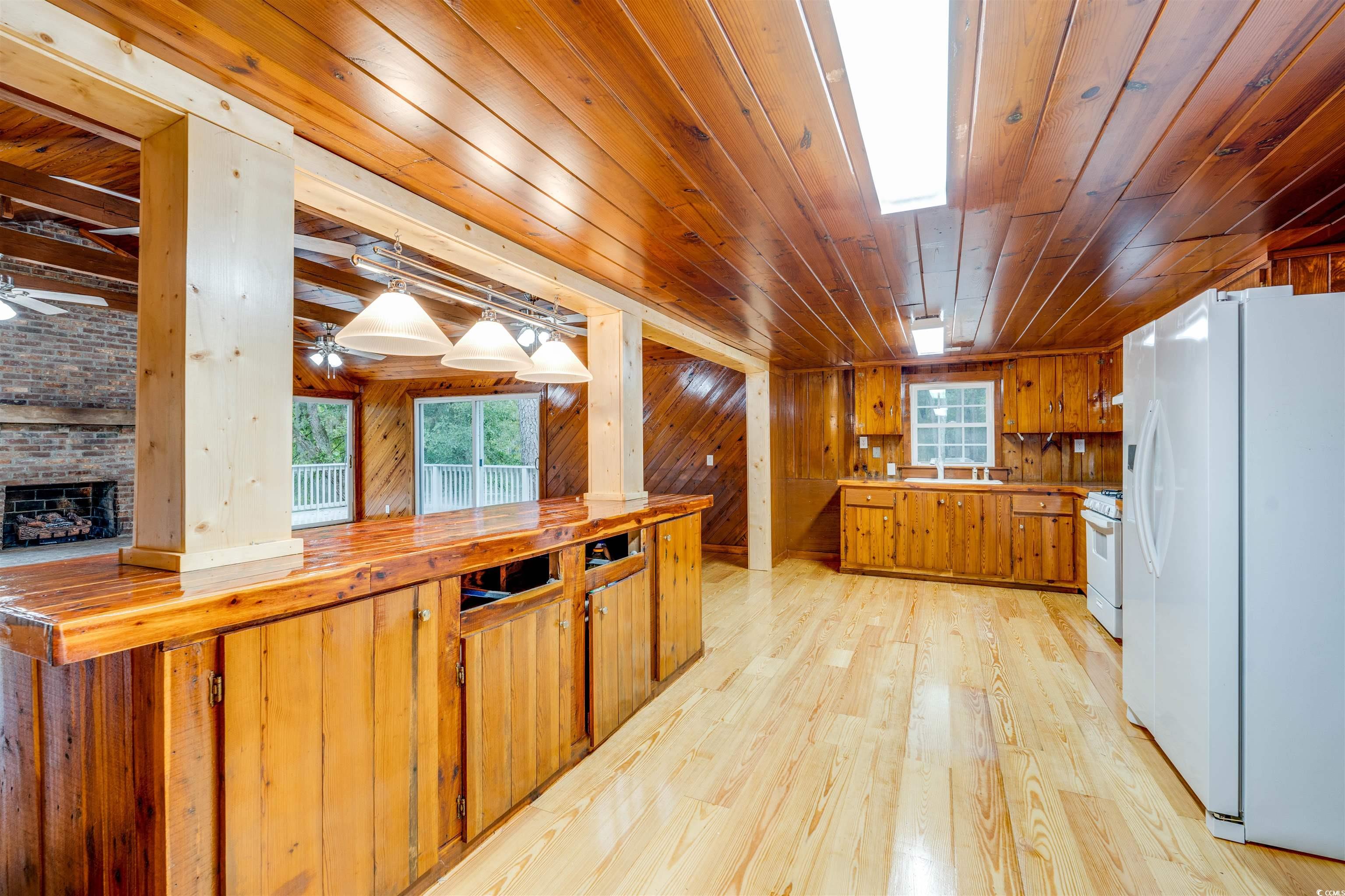 7122 Cox Lake Dr. Property Photo 16