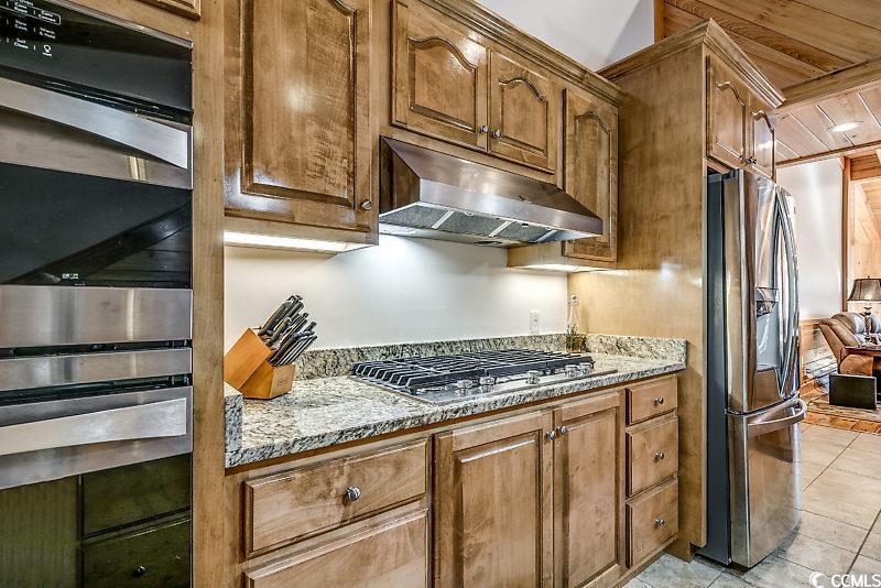 7018 Cox Lake Ct. Property Photo 9