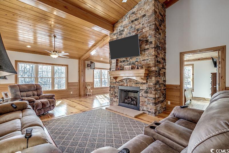 7018 Cox Lake Ct. Property Photo 13
