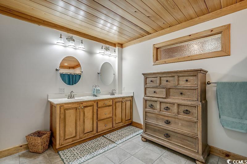 7018 Cox Lake Ct. Property Photo 28