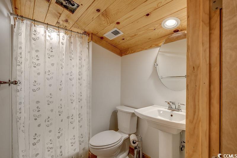 7018 Cox Lake Ct. Property Photo 37