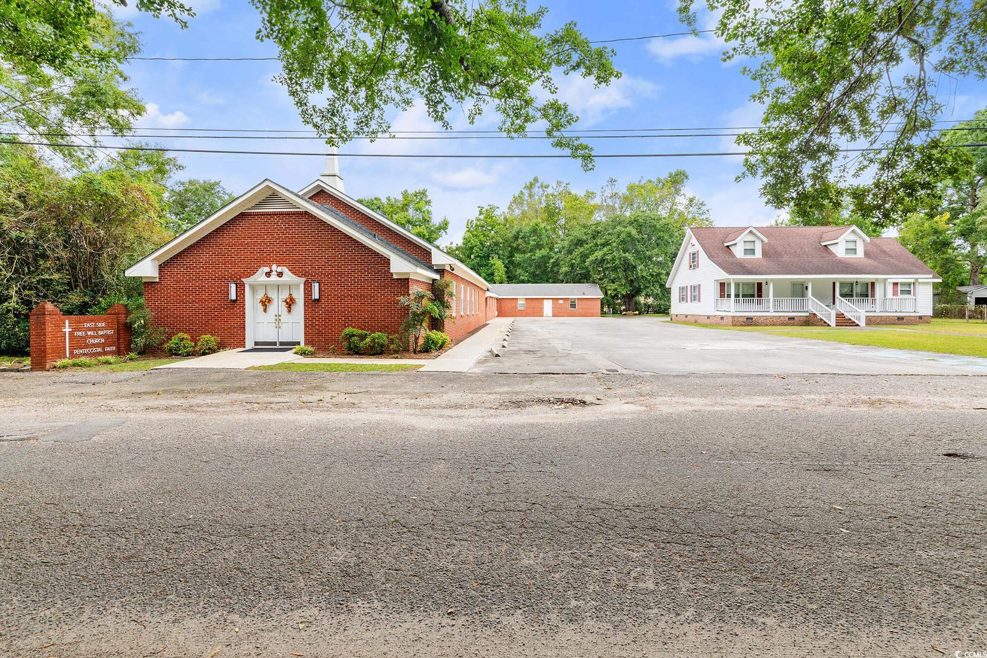 407 Palm St. Property Photo 1