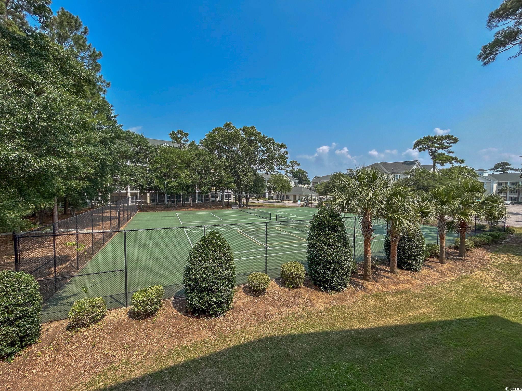 601 N Hillside Dr. Property Photo 17