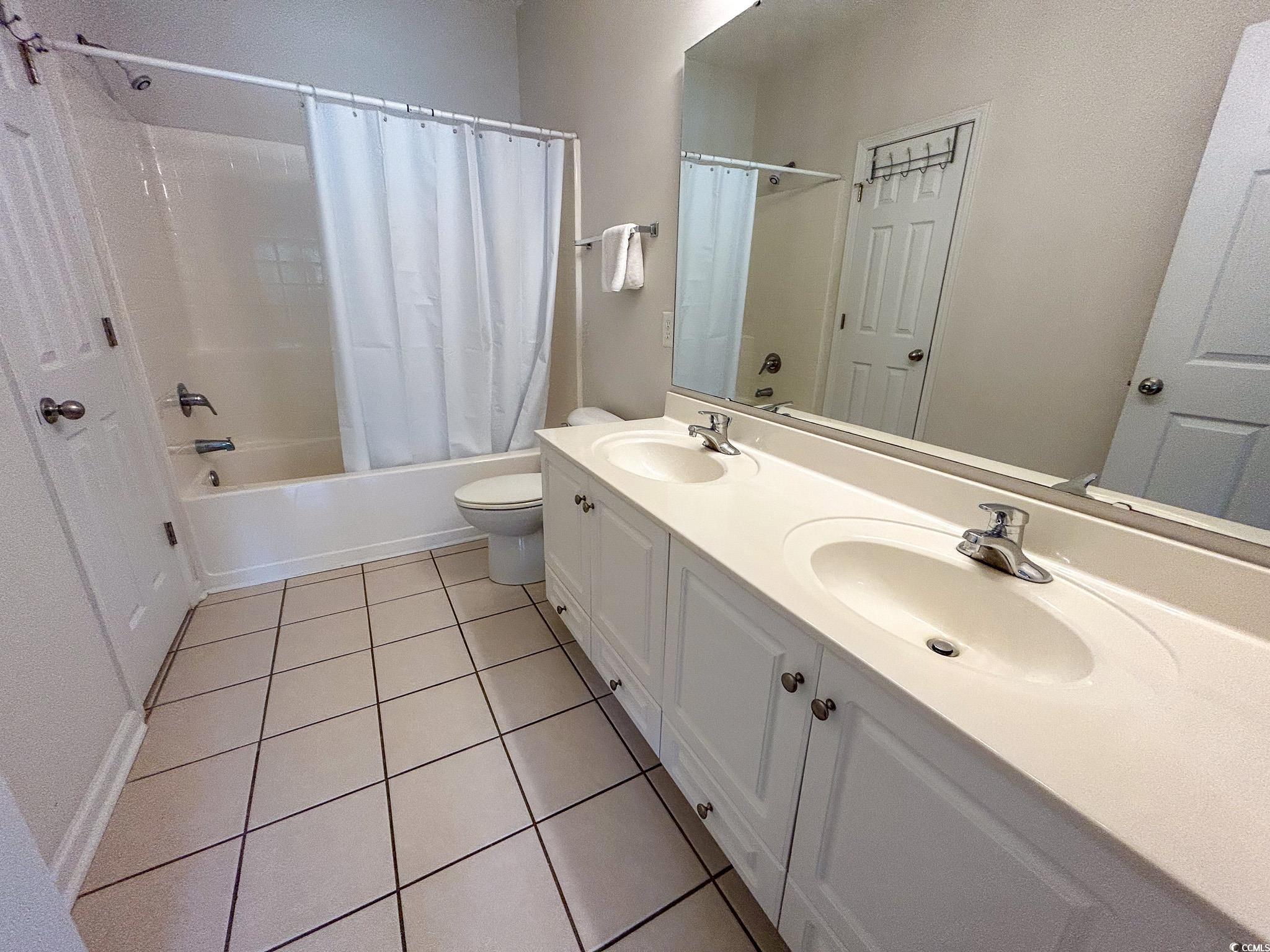 601 N Hillside Dr. Property Photo 23