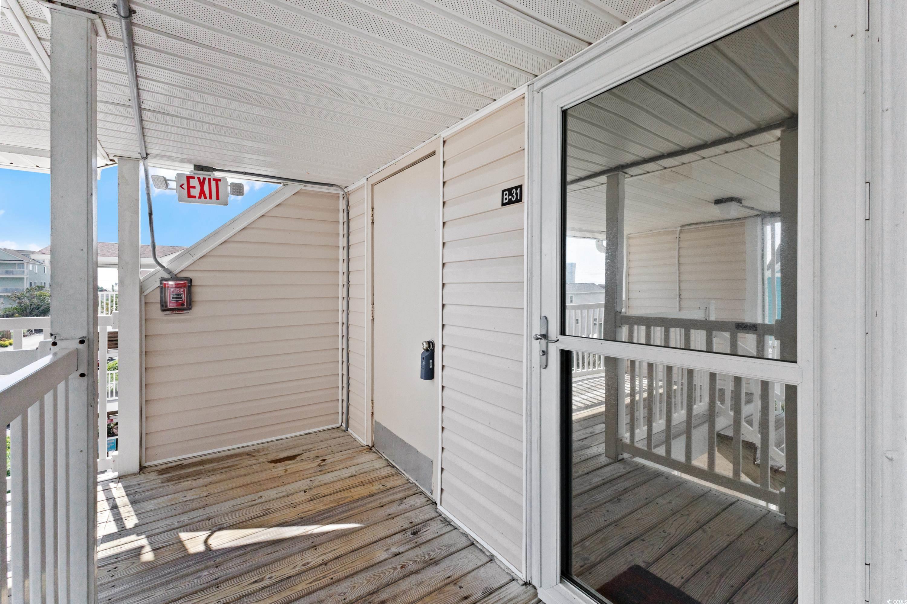 1919 Spring St. Property Photo 2