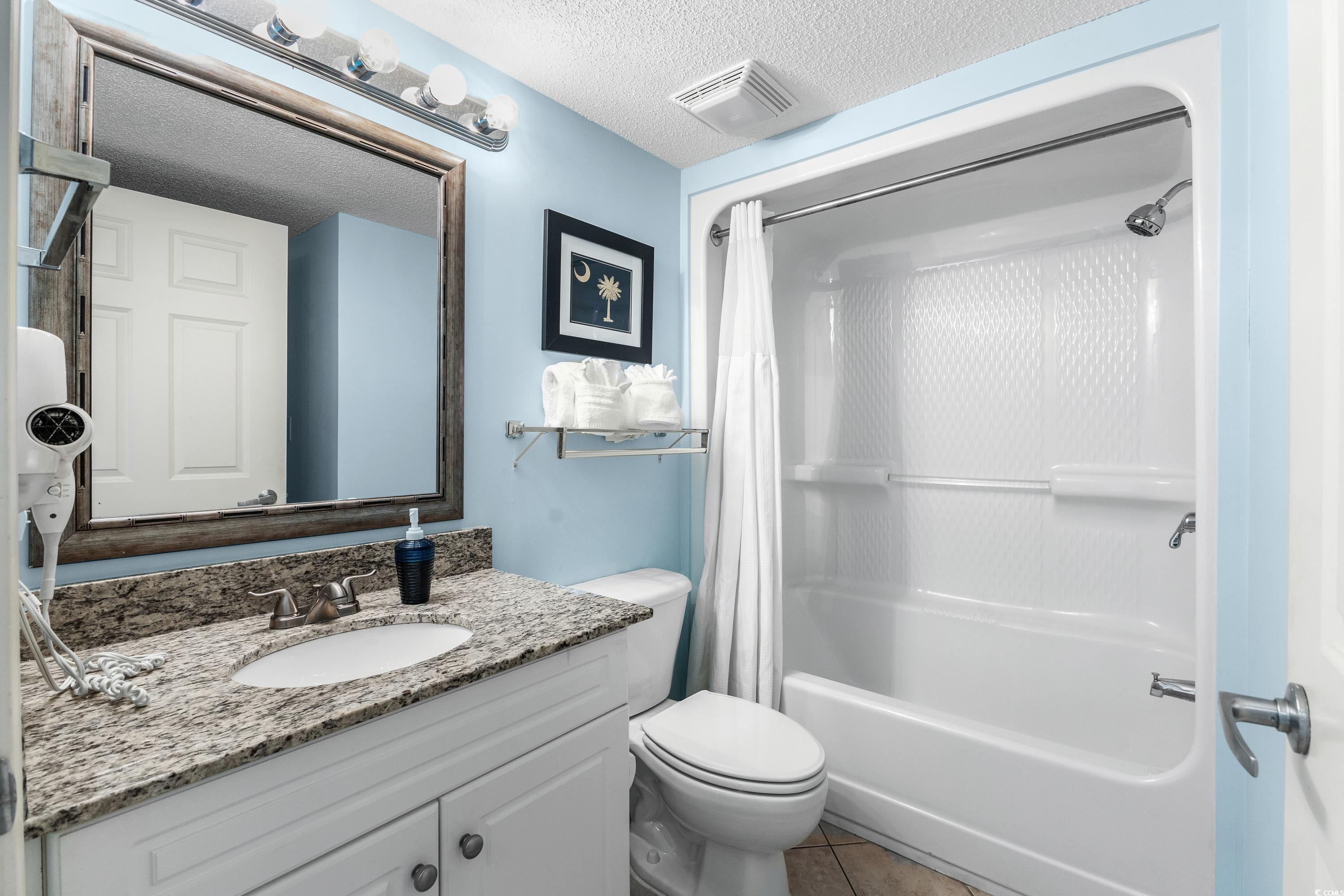 3000 N Ocean Blvd. Property Photo 24