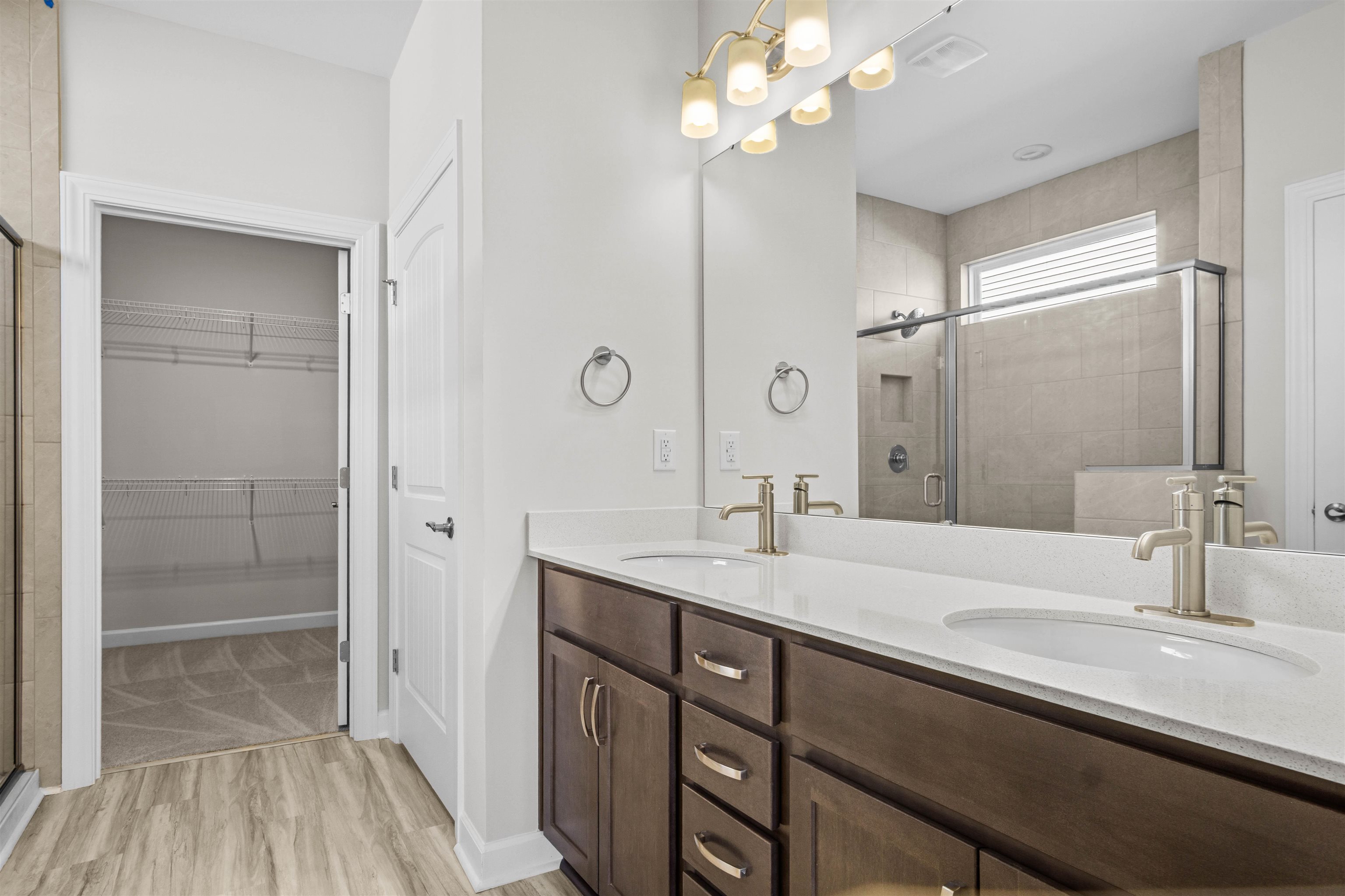 916 Anemone Ct Nw Property Photo 11