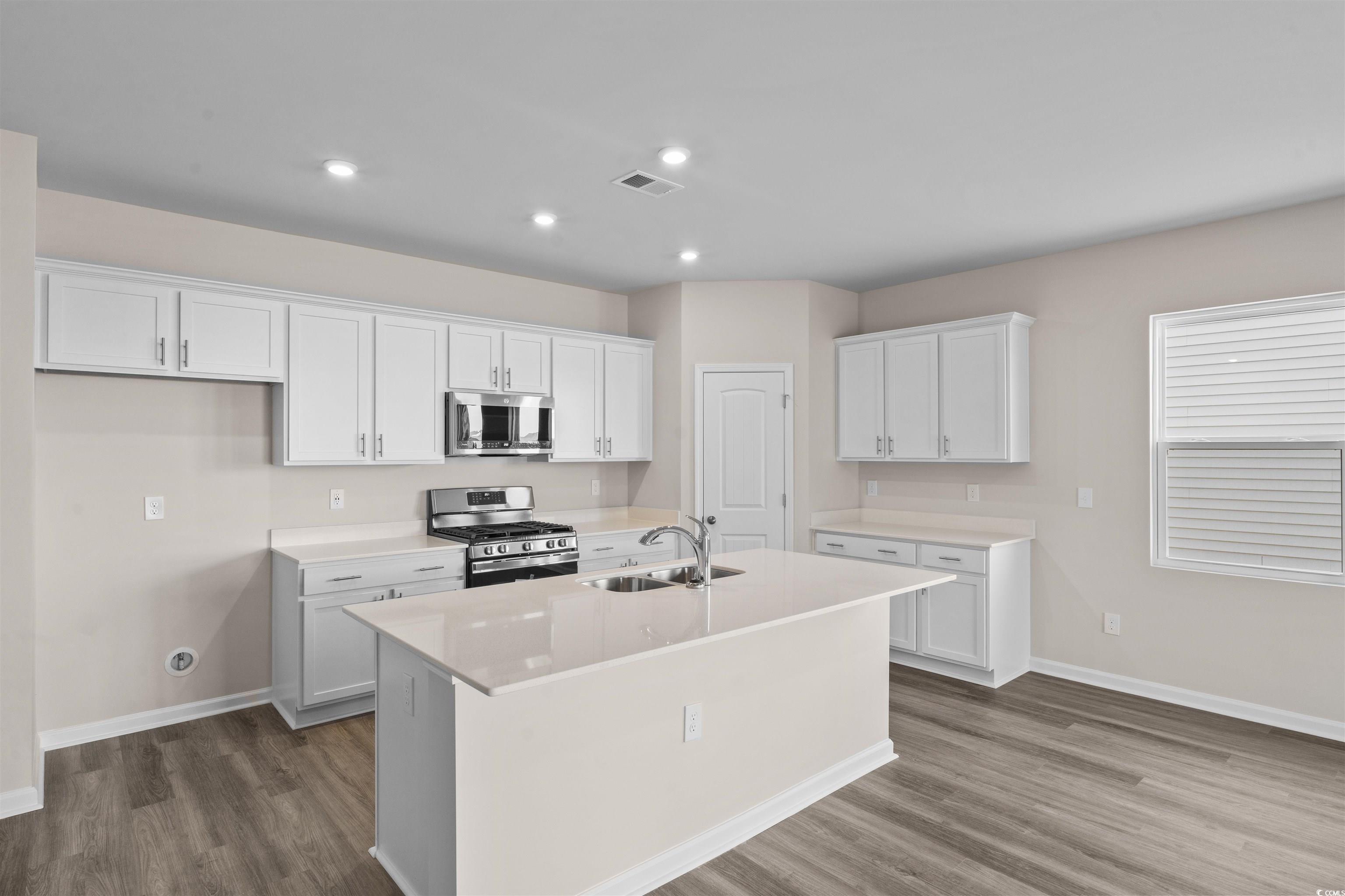 3042 Deerberry Place Property Photo 13