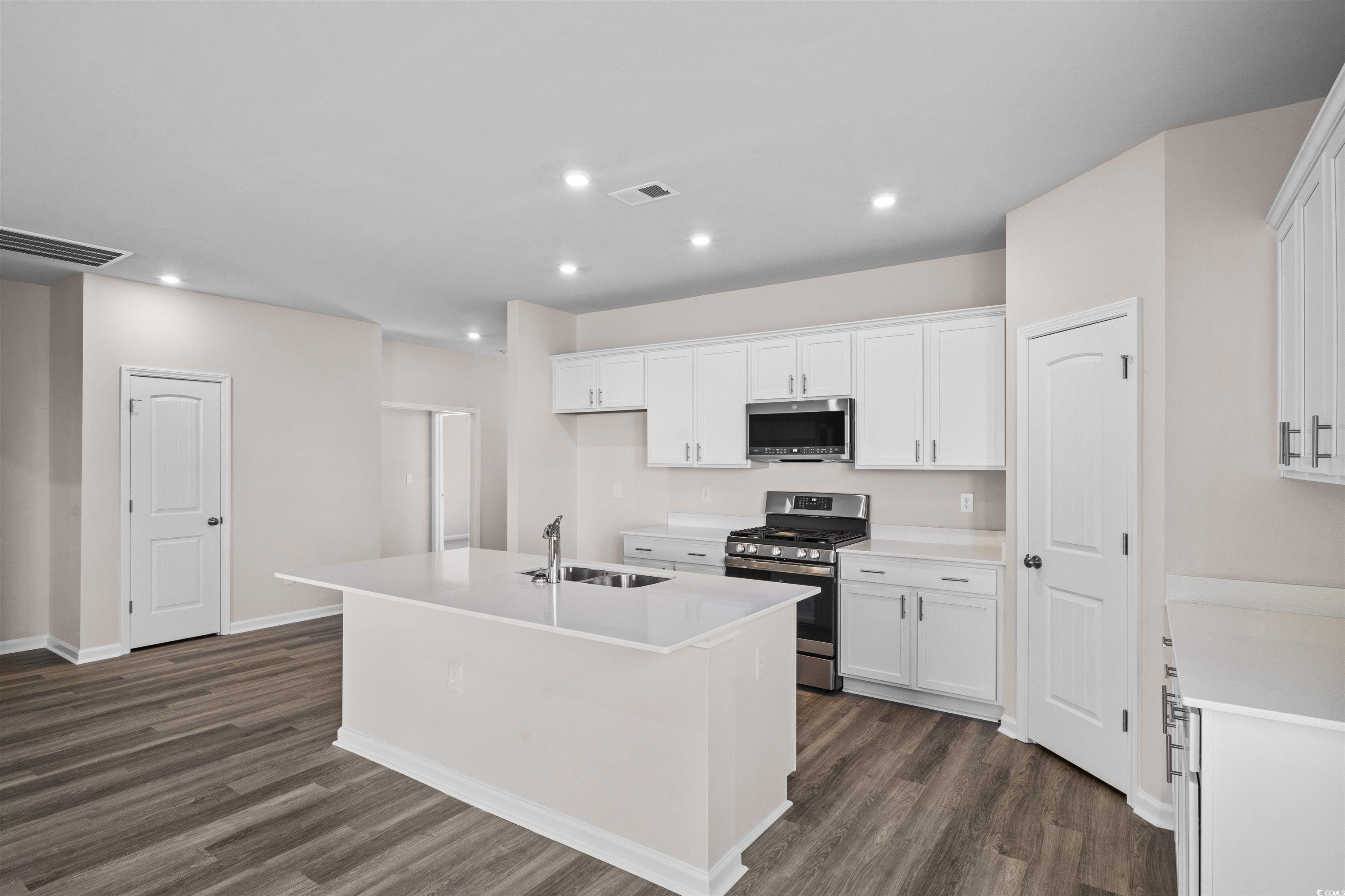3042 Deerberry Place Property Photo 15