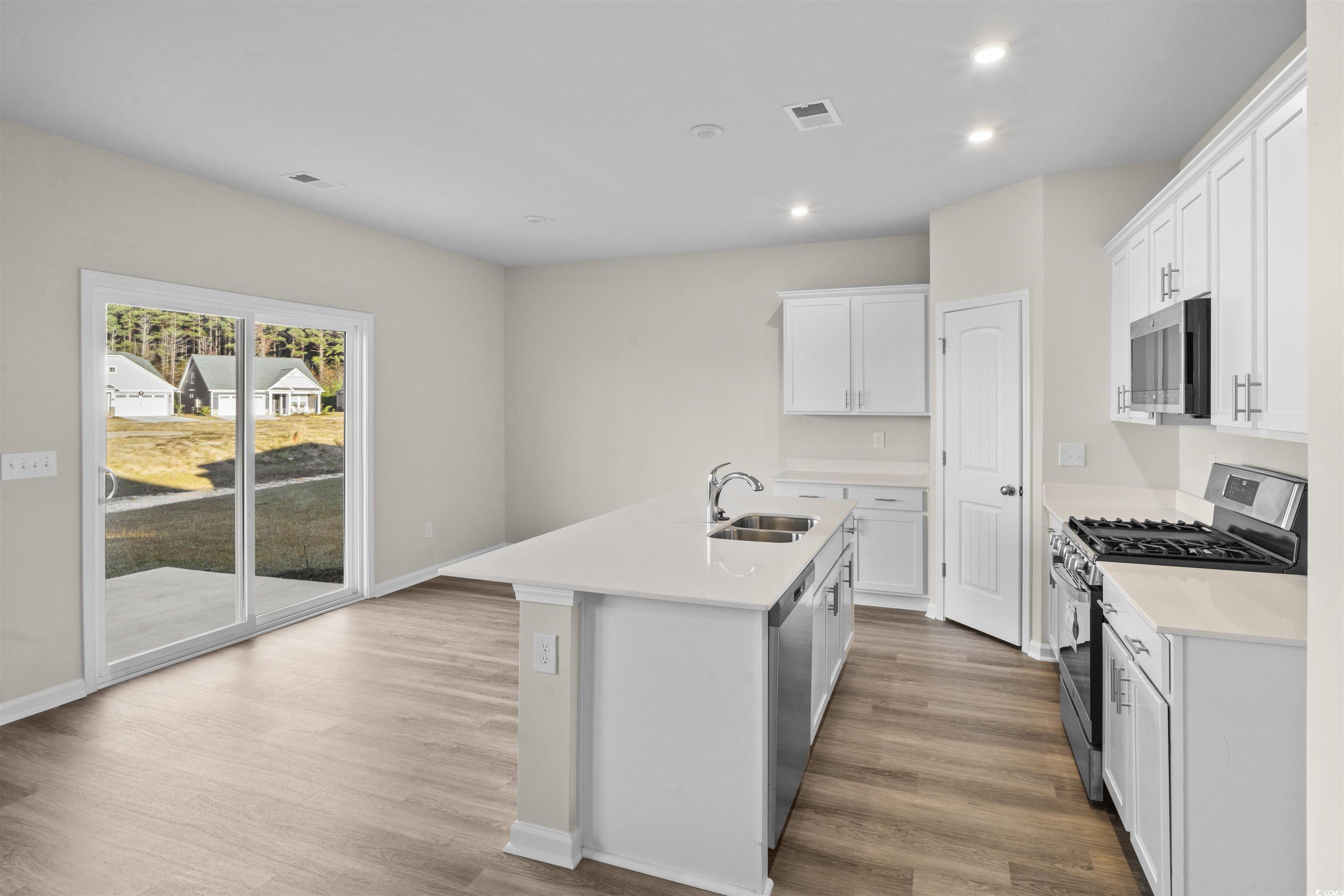 3034 Deerberry Place Property Photo 6