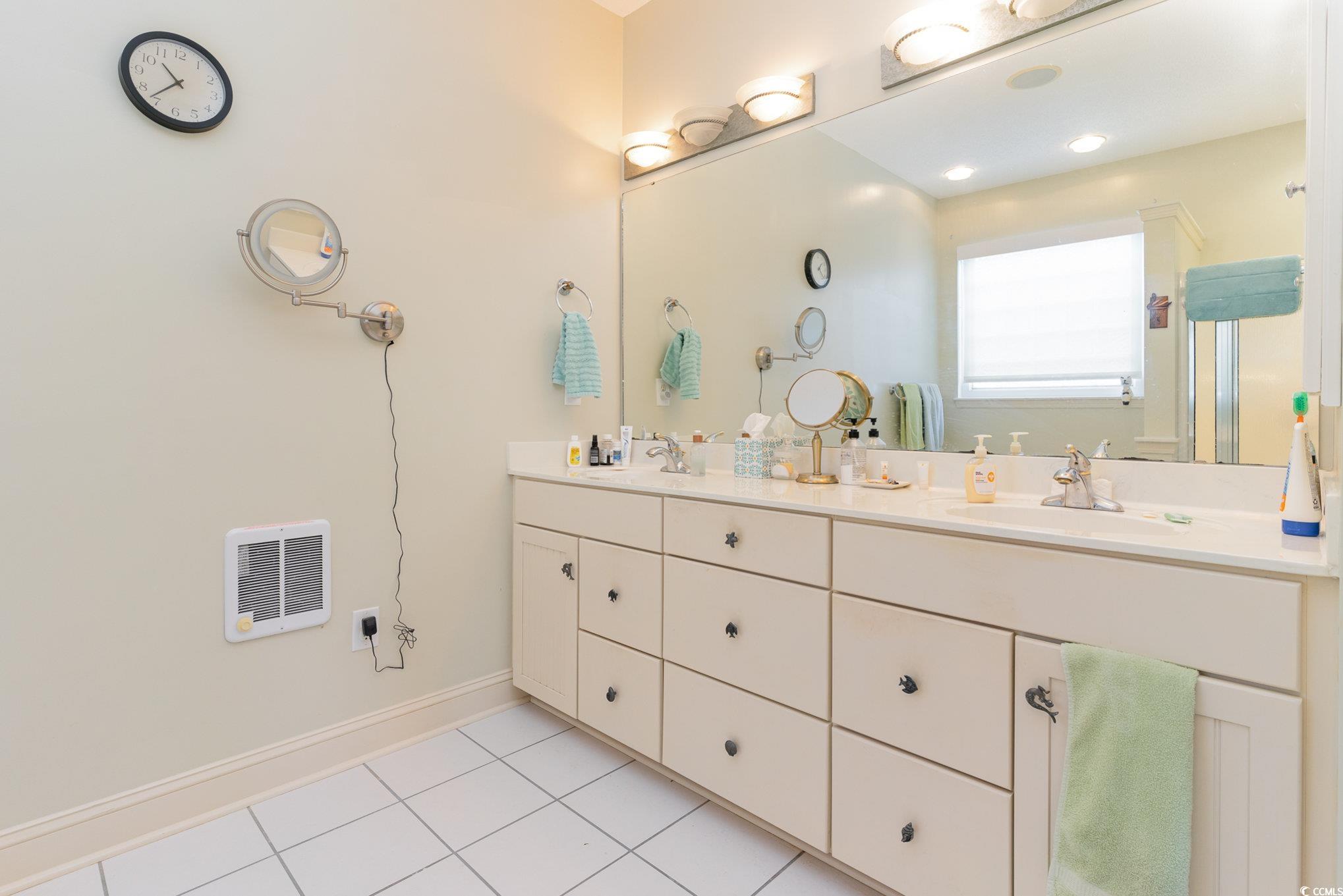 4839 Seabreeze Ln. Property Photo 28