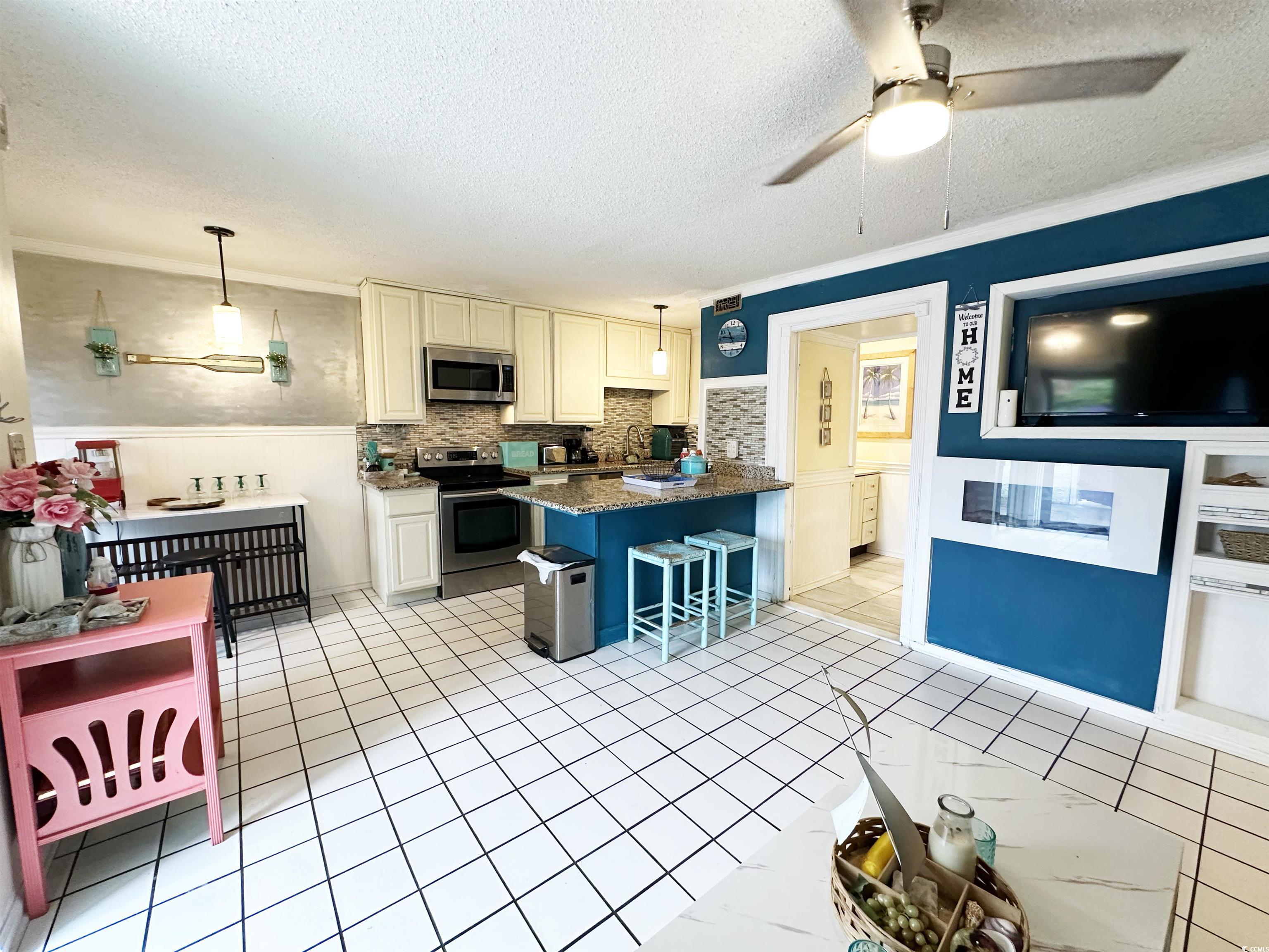 306 21st Ave. S Property Photo 10