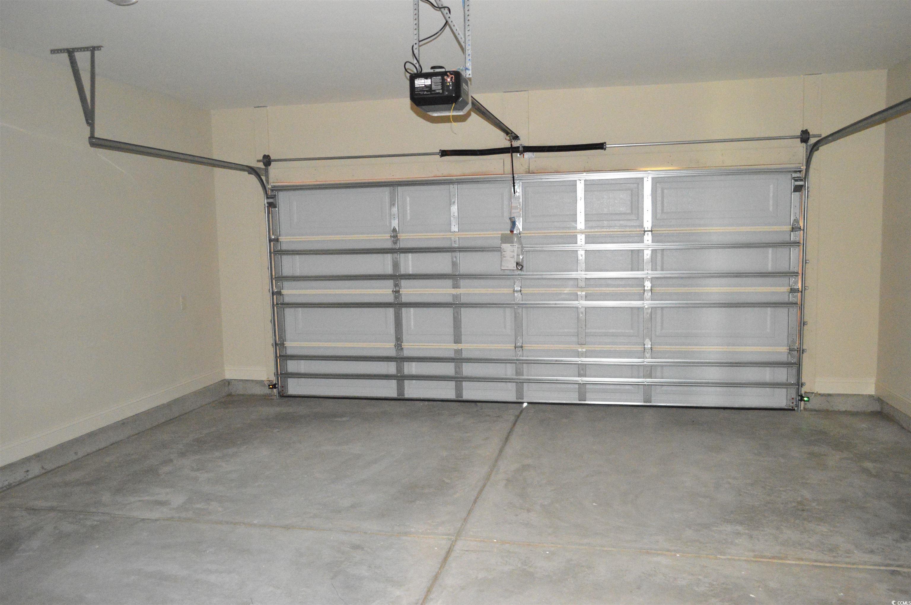 110 Hallandale Lane Property Photo 8