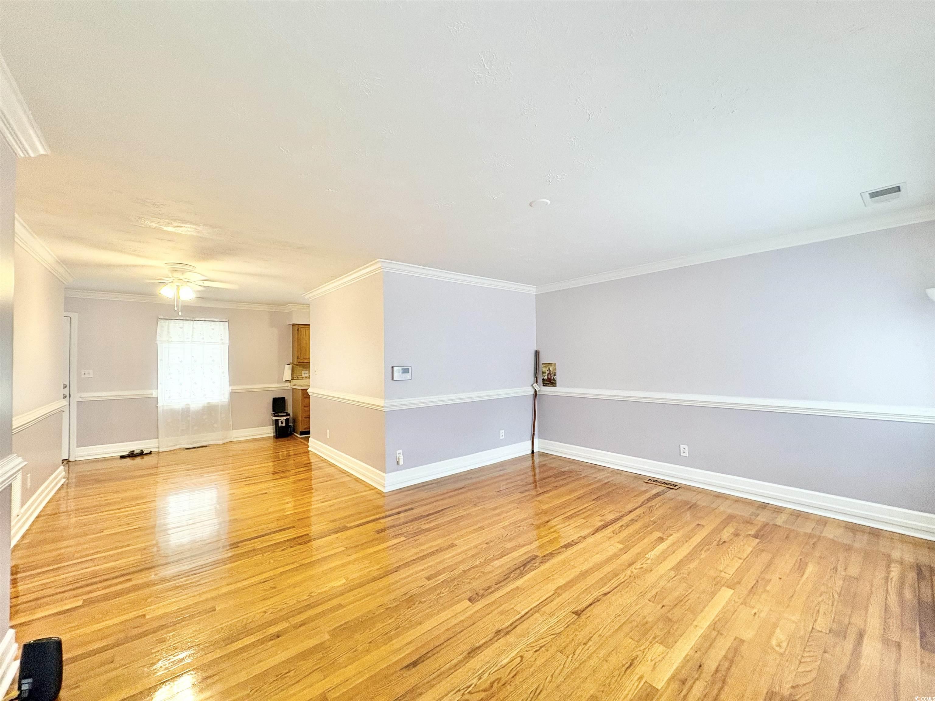 703 62nd Ave. N Property Photo 2