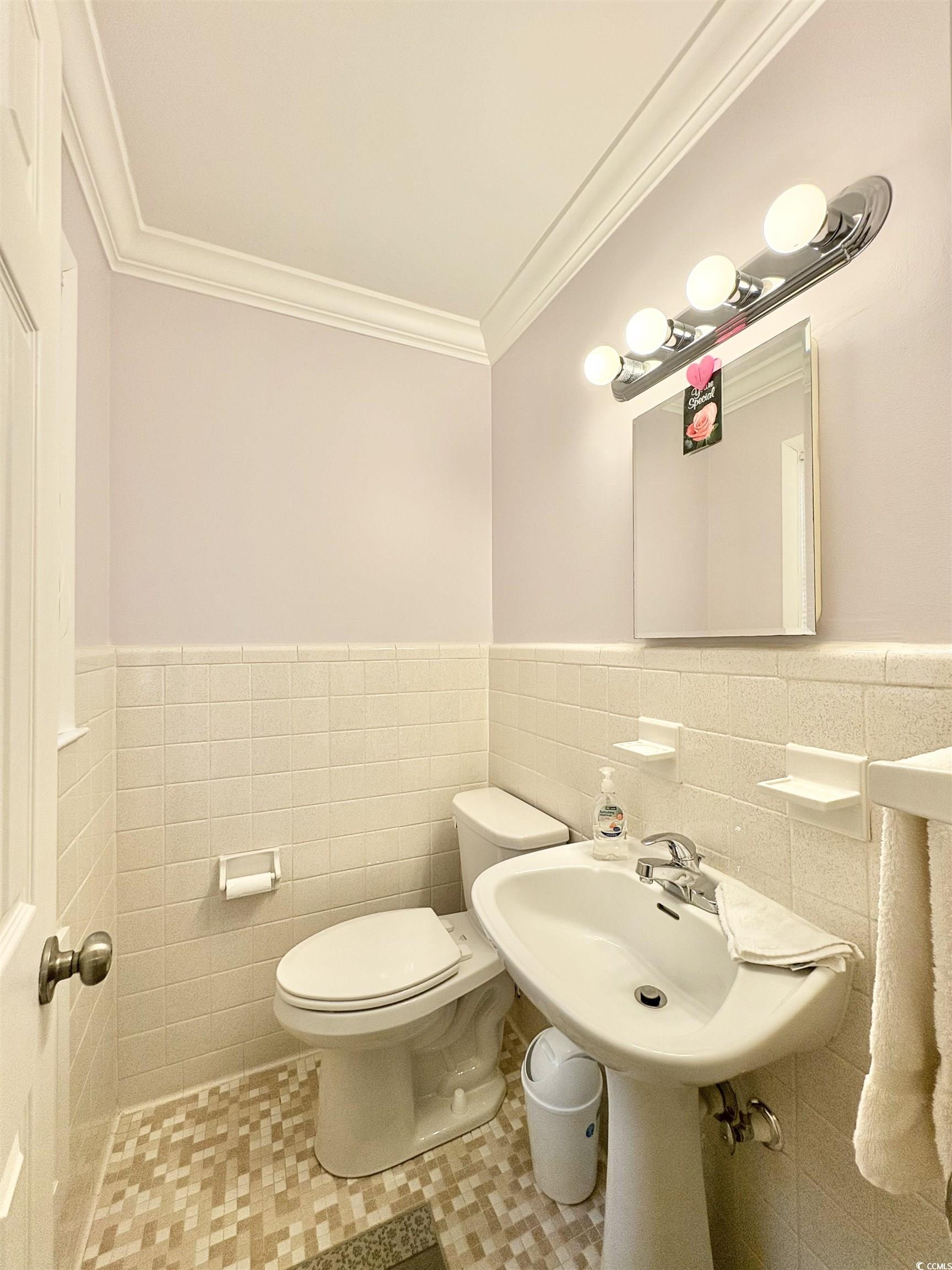 703 62nd Ave. N Property Photo 9