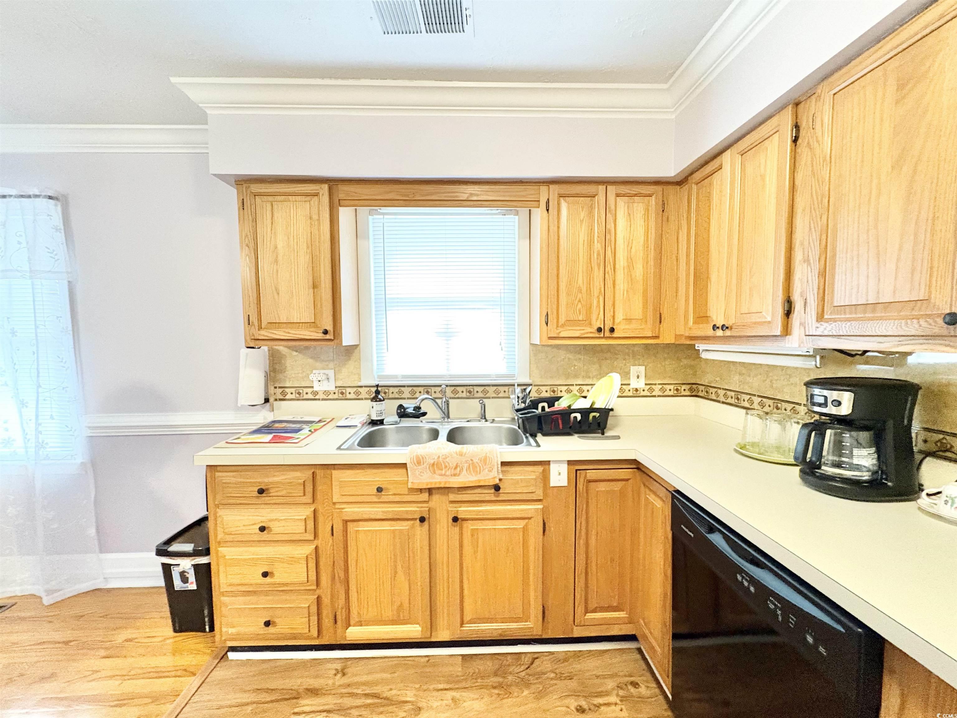 703 62nd Ave. N Property Photo 11