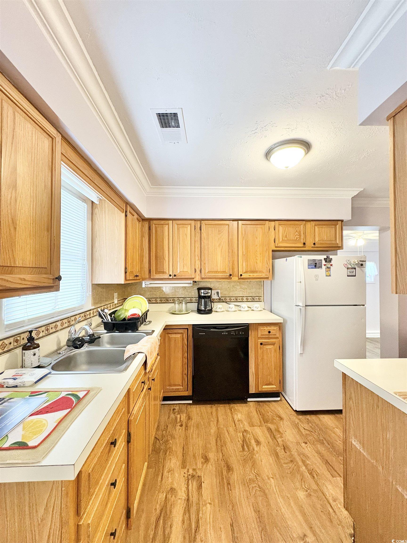 703 62nd Ave. N Property Photo 13