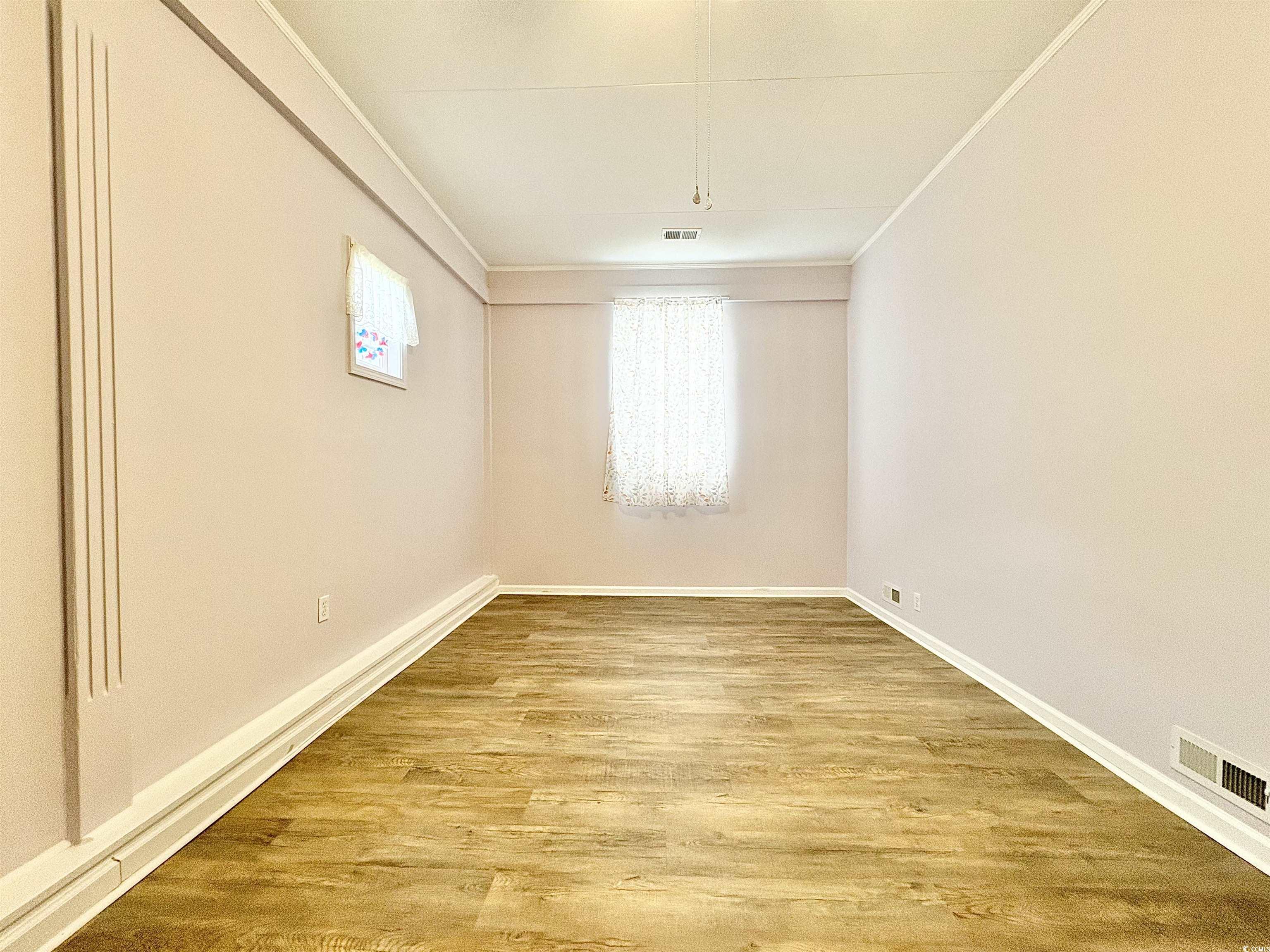 703 62nd Ave. N Property Photo 14