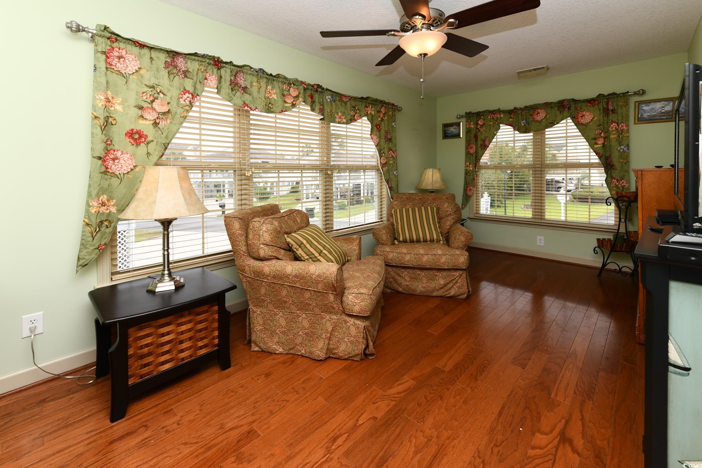 469 Bay Dr. Property Photo 10