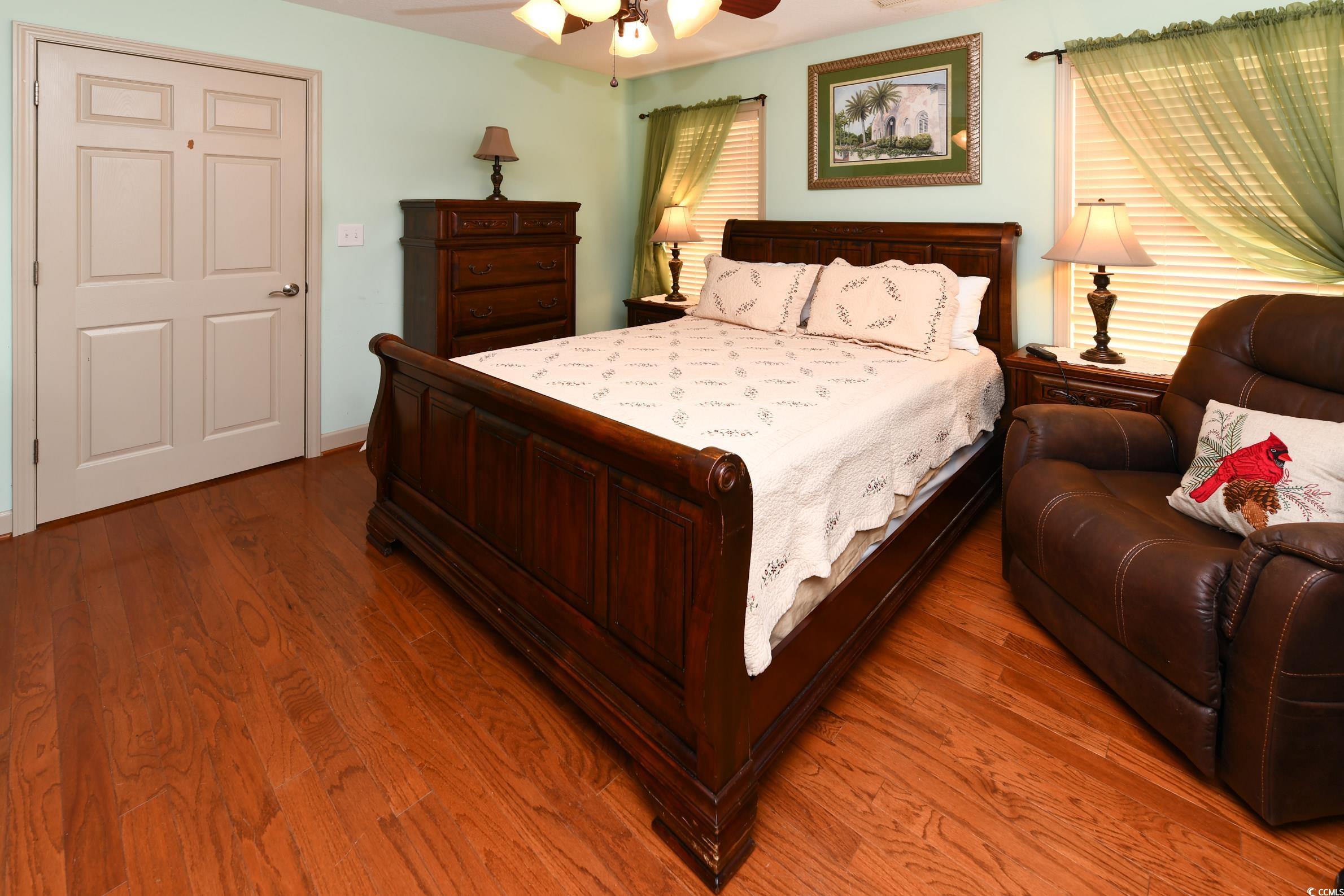 469 Bay Dr. Property Photo 13